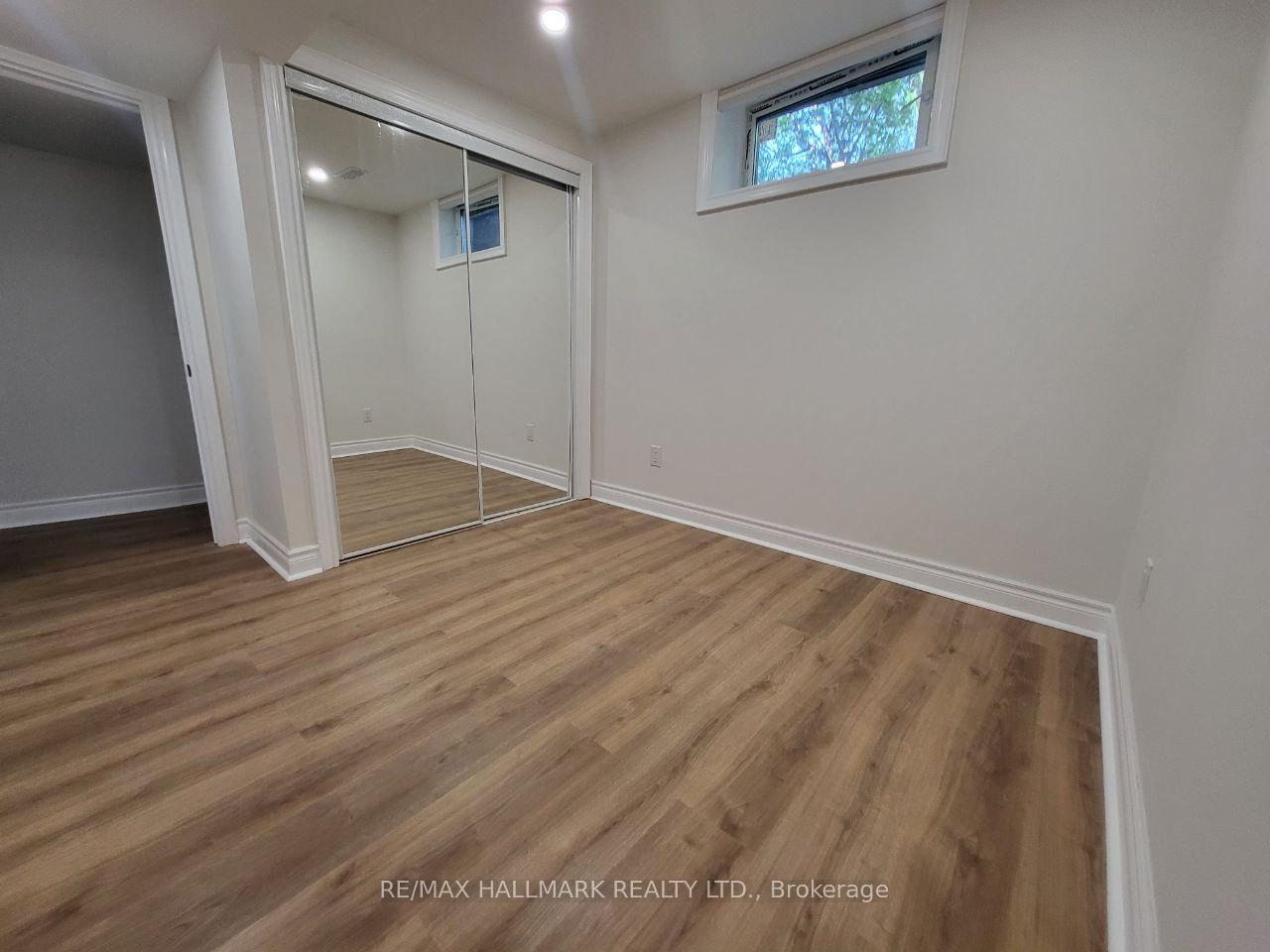 Photo 13 of Unit Lower, 51B Aurora Heights Drive, Aurora, Aurora Heights — HOMEH