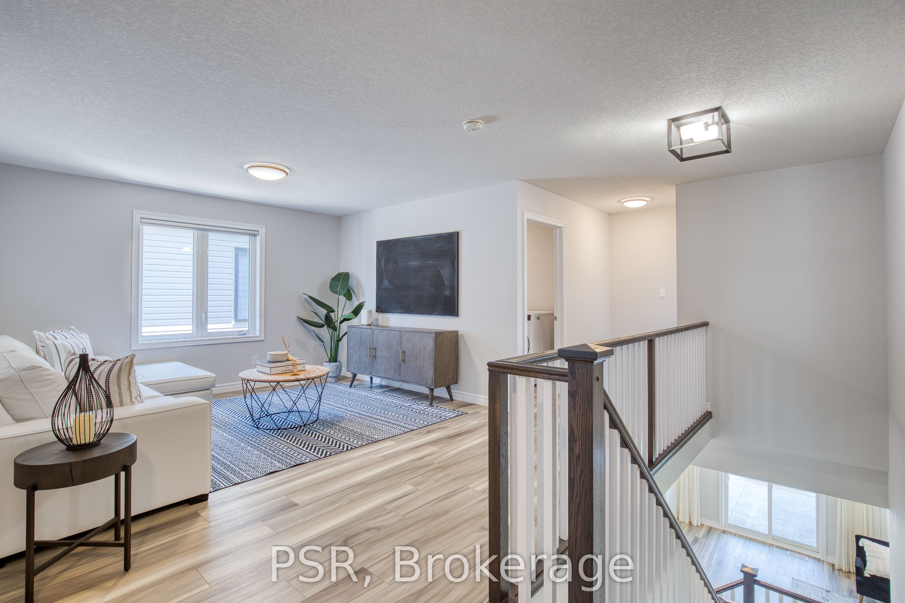 Photo 73 of 80 Arlington Parkway, Brant, Paris — HOMEH