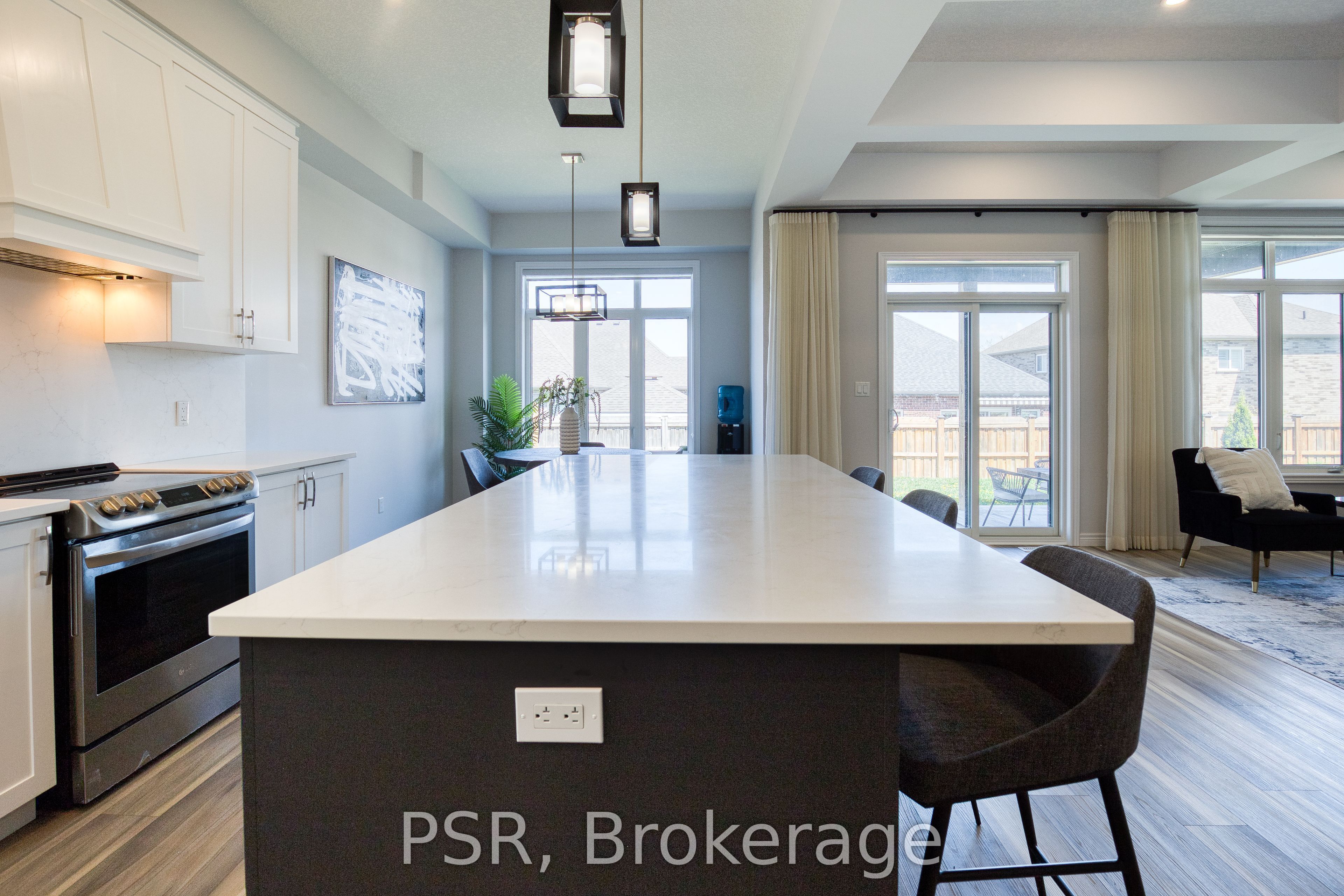 Photo 60 of 80 Arlington Parkway, Brant, Paris — HOMEH