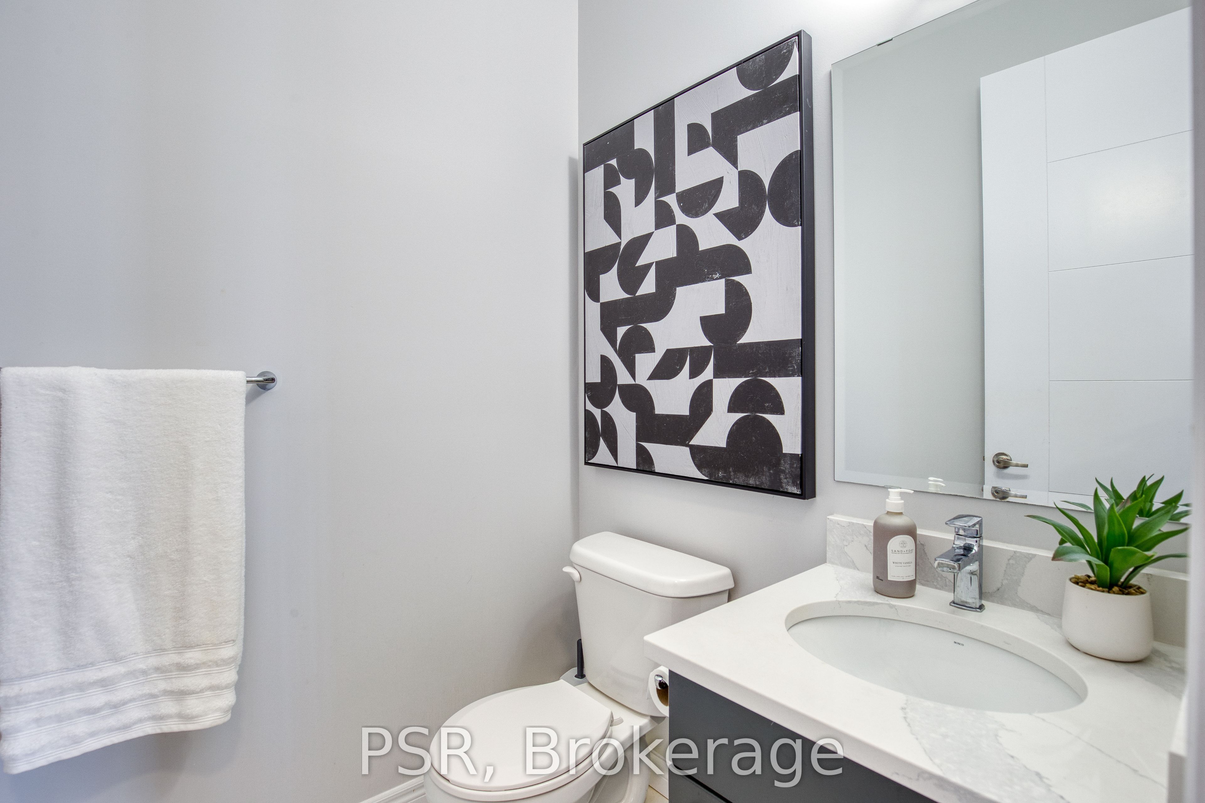 Photo 69 of 80 Arlington Parkway, Brant, Paris — HOMEH