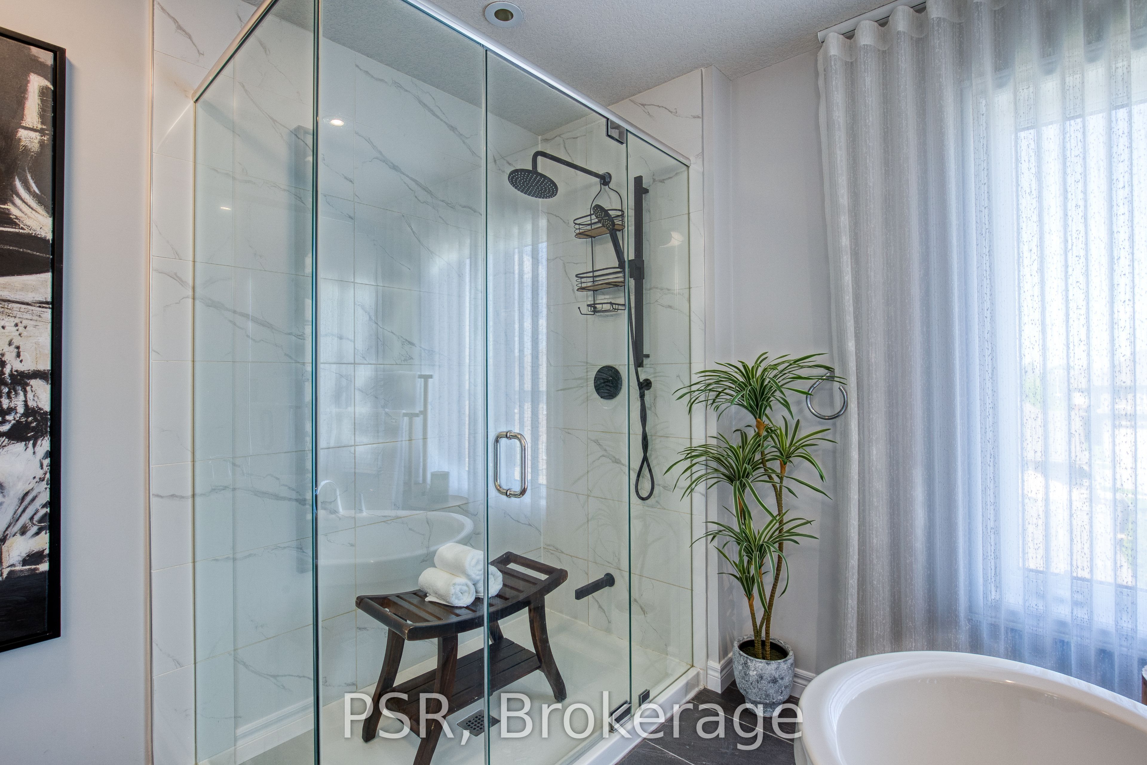 Photo 80 of 80 Arlington Parkway, Brant, Paris — HOMEH