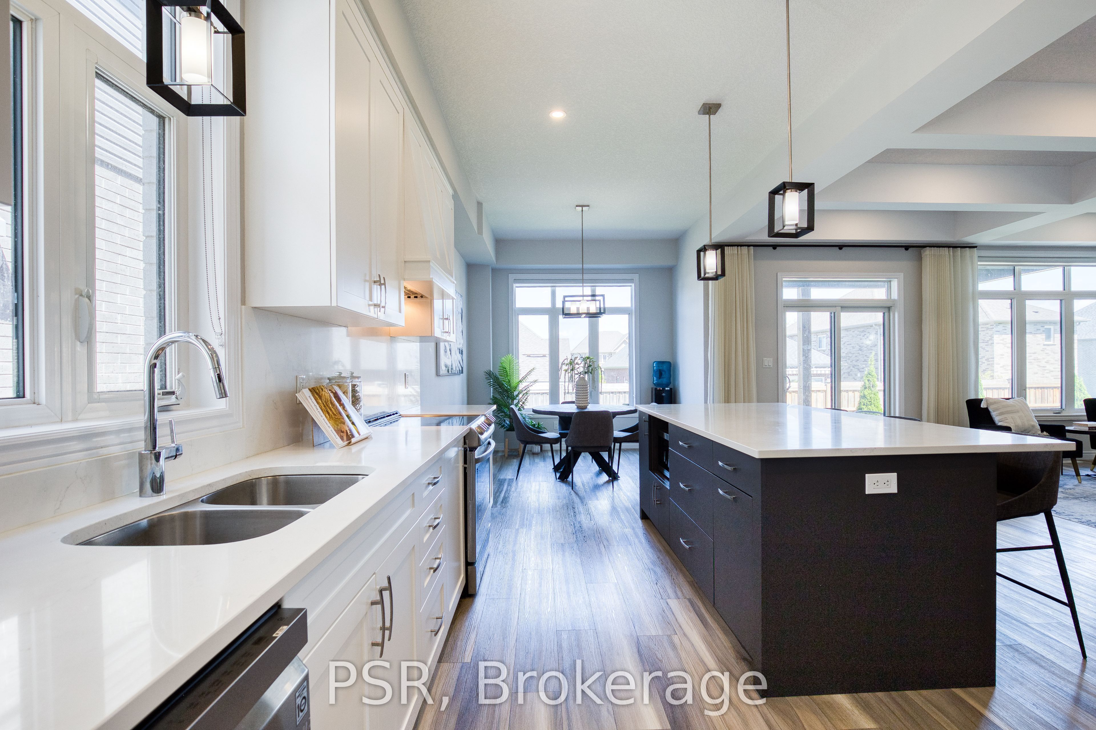 Photo 57 of 80 Arlington Parkway, Brant, Paris — HOMEH