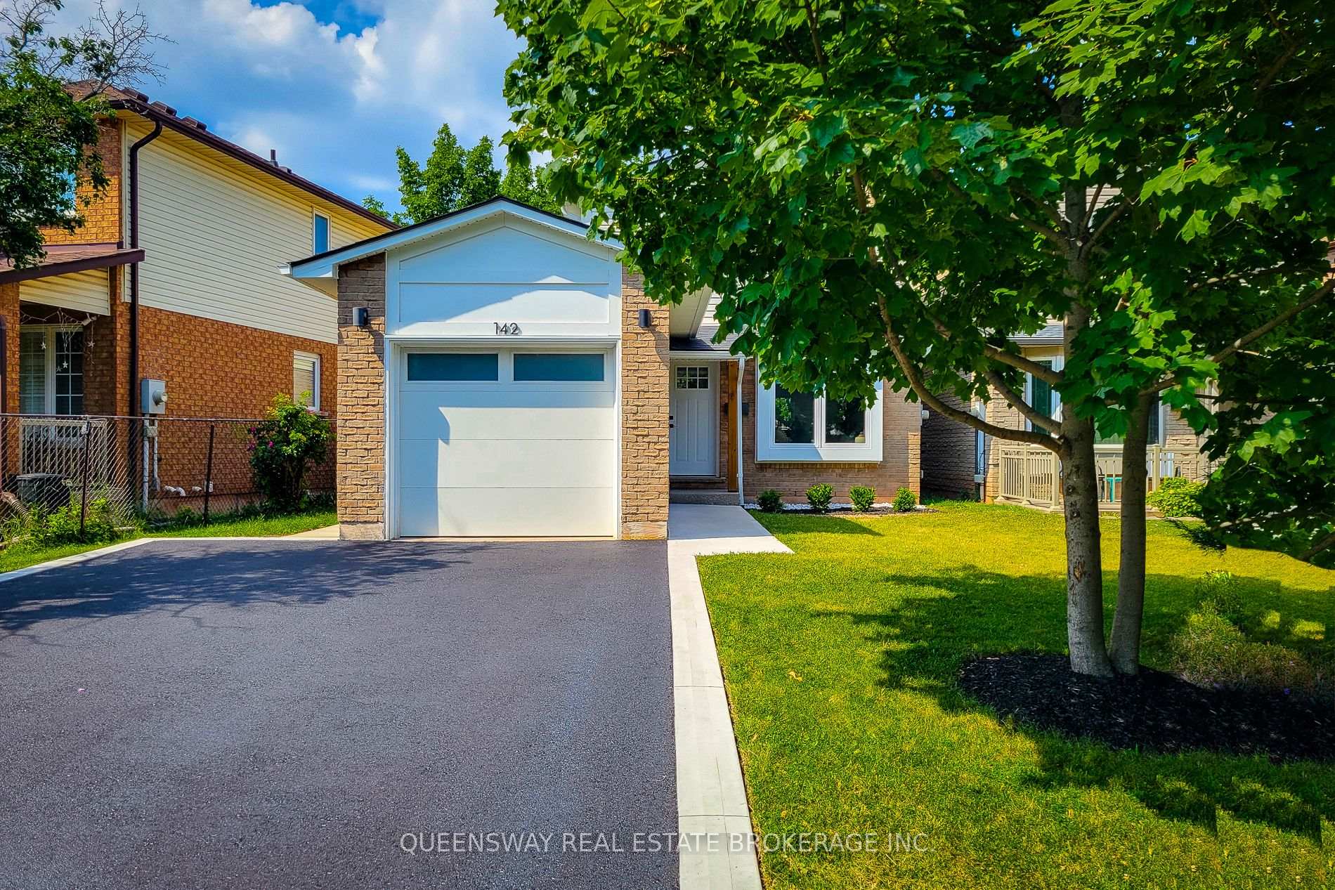 Photo 7 of 142 Macintosh Drive, Hamilton, Stoney Creek — HOMEH