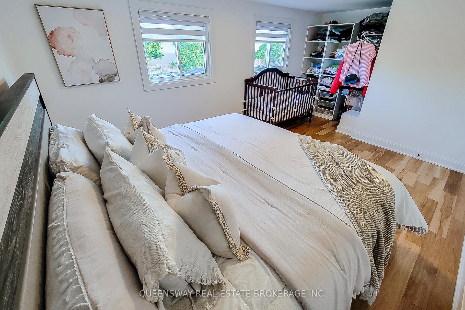 Photo 30 of 142 Macintosh Drive, Hamilton, Stoney Creek — HOMEH