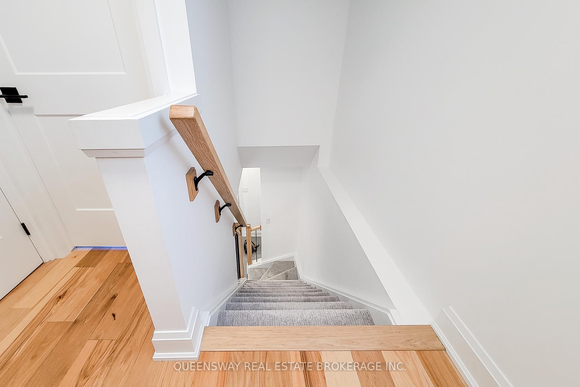 Photo 39 of 142 Macintosh Drive, Hamilton, Stoney Creek — HOMEH