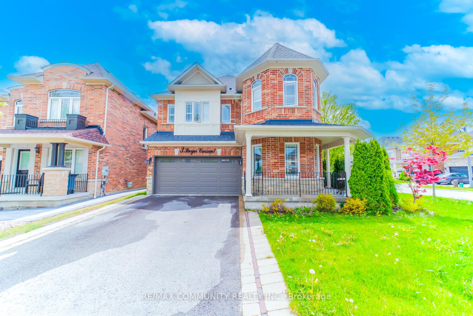Photo 1 of 3 Sivyer Crescent, Ajax, Northeast Ajax — HOMEH