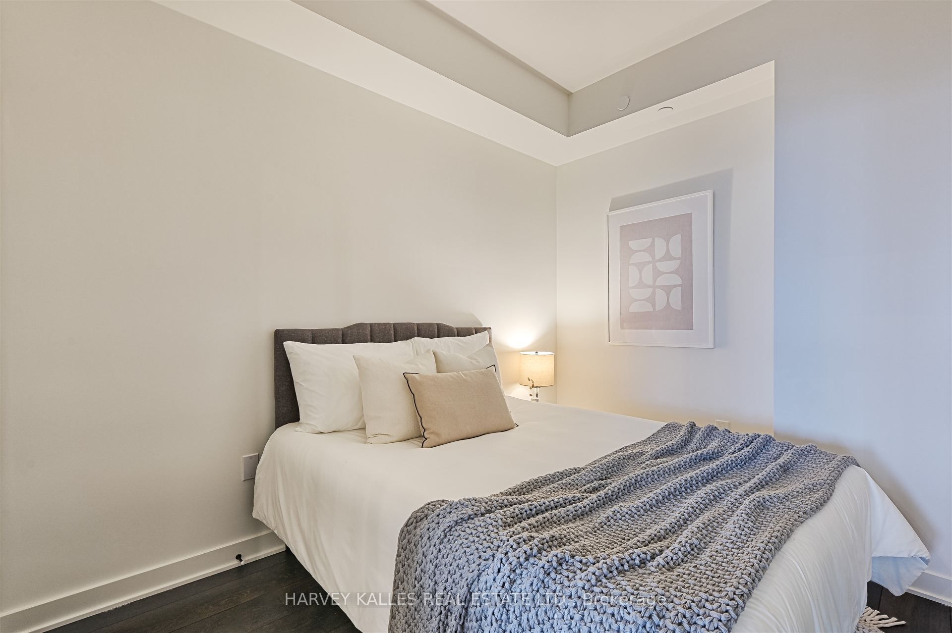 Photo 66 of Unit 4304, 55 Charles Street E, Toronto, Church-Yonge Corridor — HOMEH