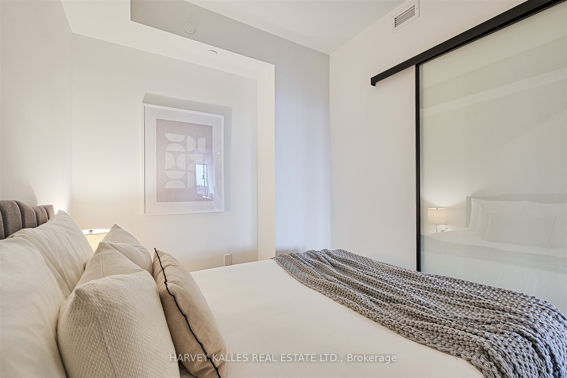 Photo 68 of Unit 4304, 55 Charles Street E, Toronto, Church-Yonge Corridor — HOMEH