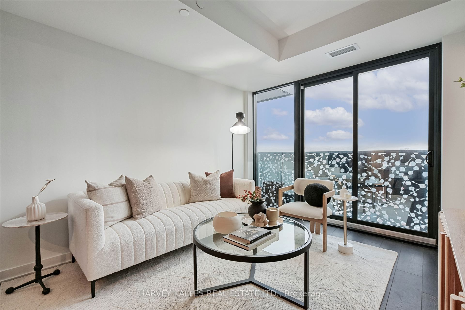 Photo 52 of Unit 4304, 55 Charles Street E, Toronto, Church-Yonge Corridor — HOMEH