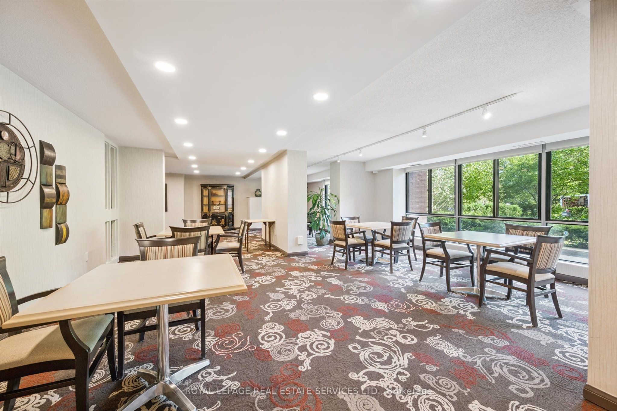Photo 57 of Unit 613, 1400 Dixie Road, Mississauga, Lakeview — HOMEH