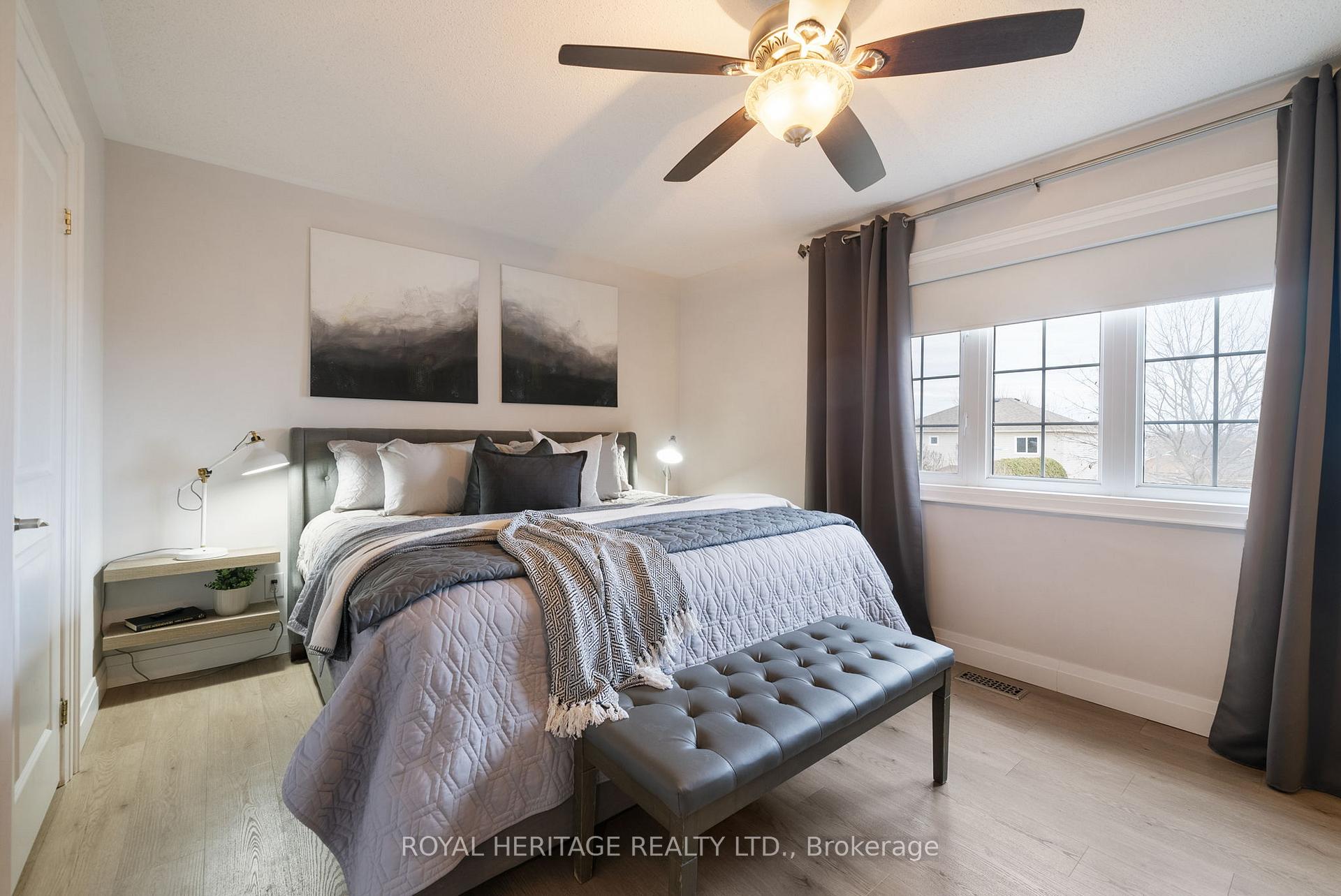 Photo 13 of 127 Honeyman Drive, Clarington, Bowmanville — HOMEH