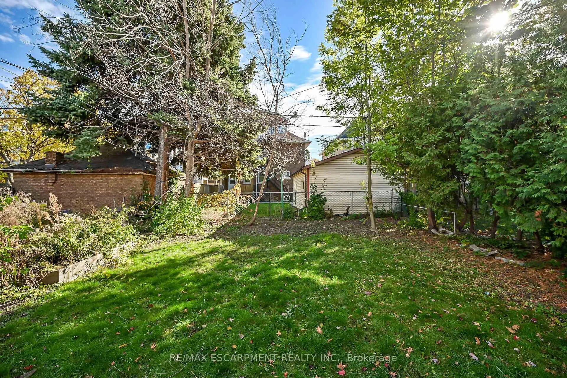 Photo 37 of 103 Leinster Avenue S, Hamilton, Stipley — HOMEH
