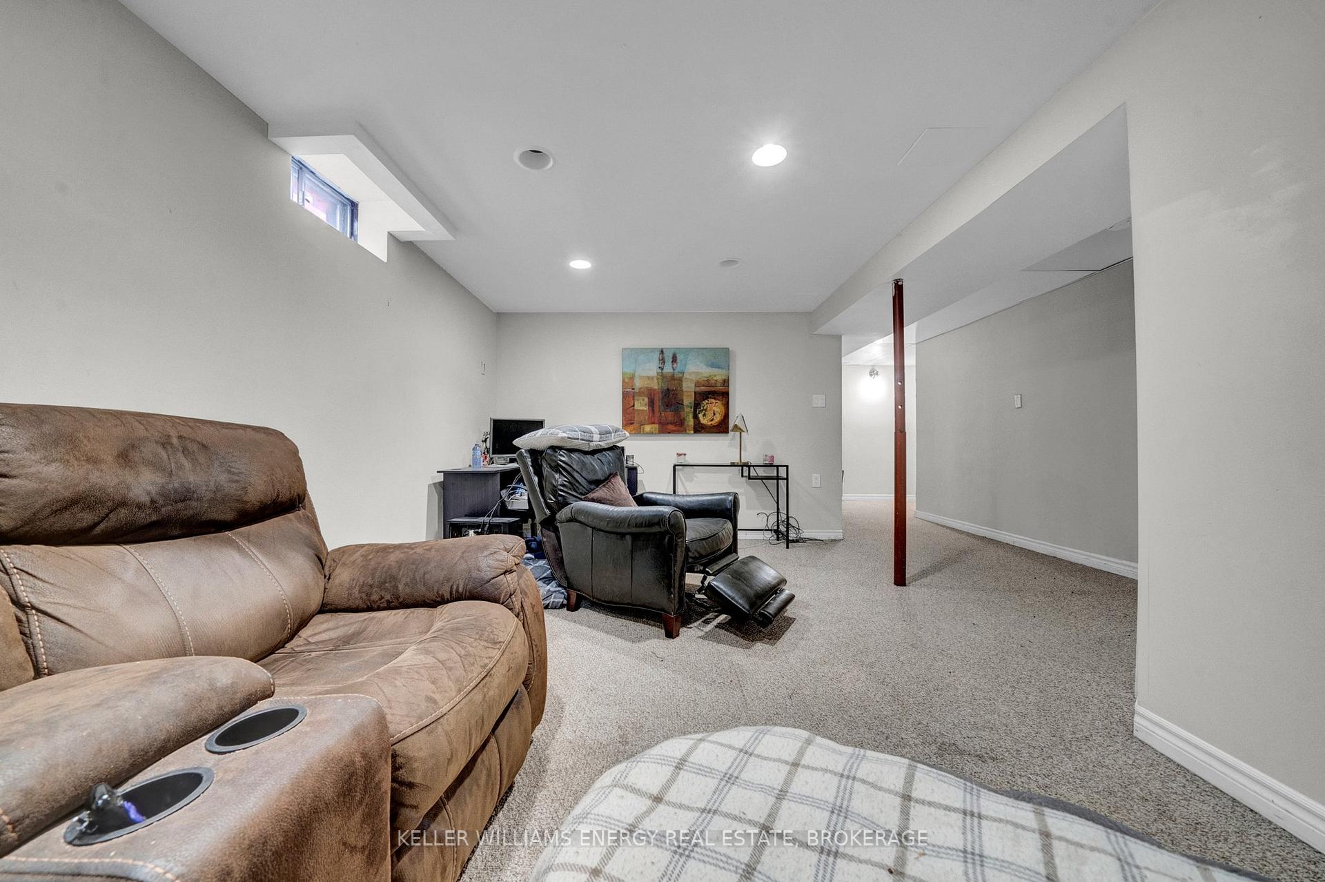 Photo 29 of 83 McMann Crescent, Clarington, Courtice — HOMEH