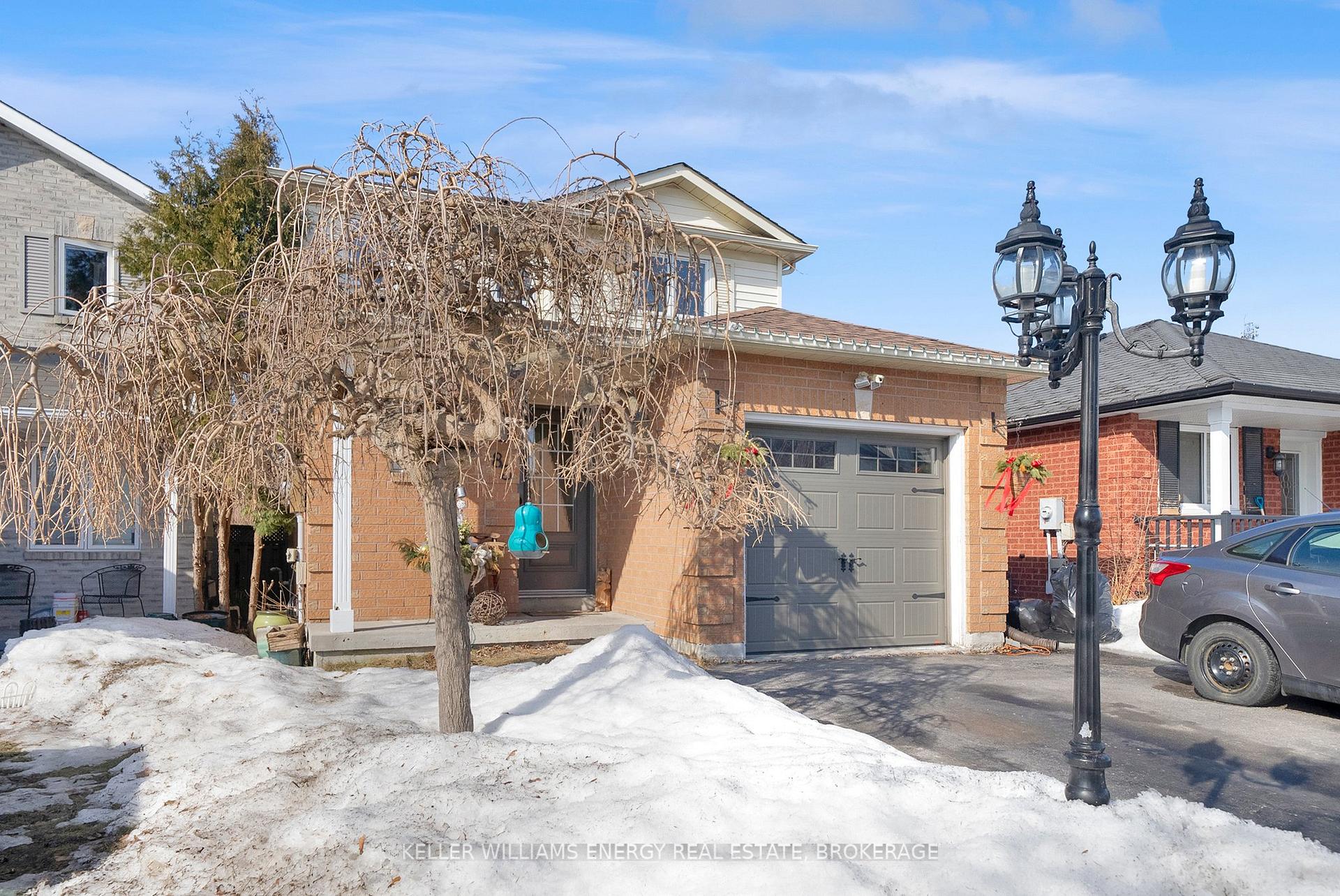 Photo 39 of 83 McMann Crescent, Clarington, Courtice — HOMEH