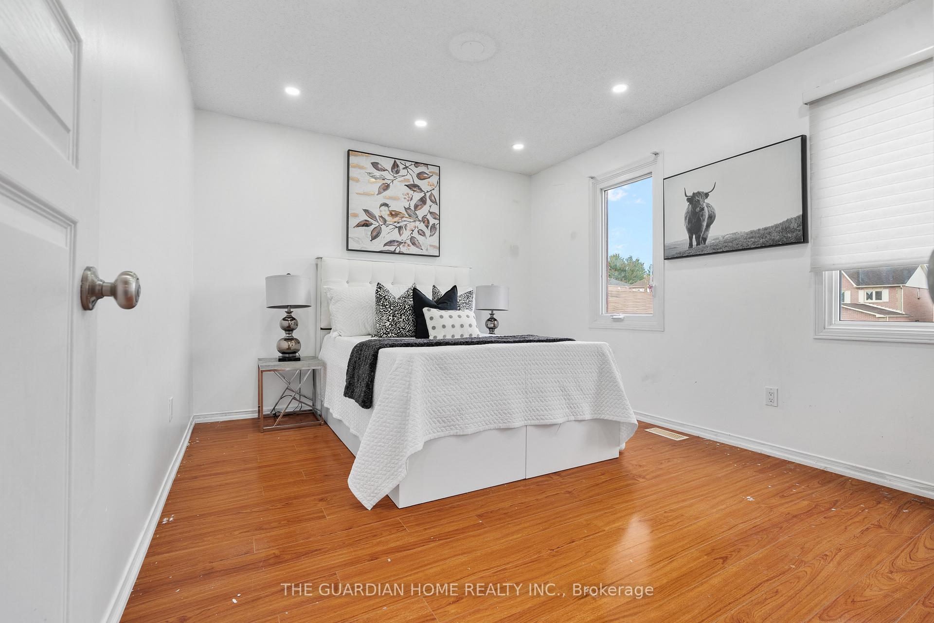 Photo 31 of 40 Parkins Drive, Ajax, Central — HOMEH
