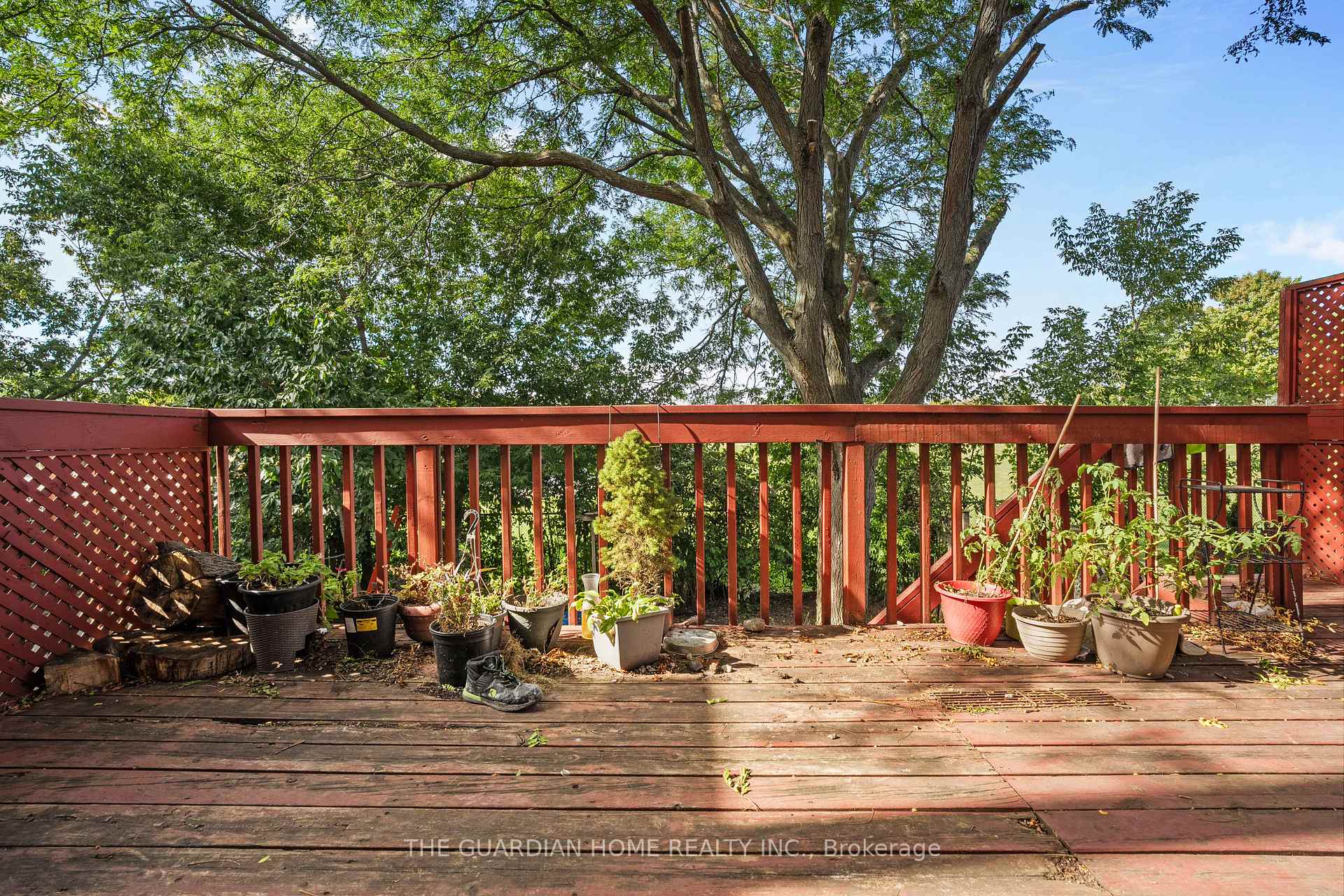 Photo 35 of 40 Parkins Drive, Ajax, Central — HOMEH