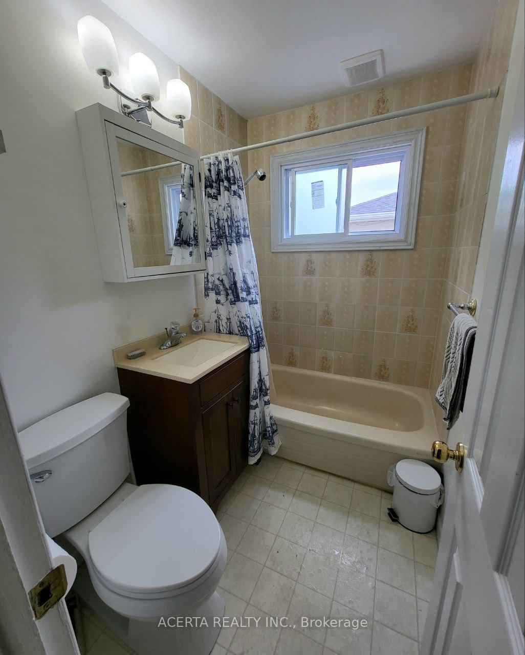 Photo 11 of 1499 Chatelain Avenue, Ottawa, Carlington — HOMEH