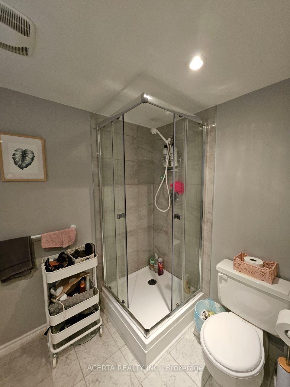 Photo 15 of 1499 Chatelain Avenue, Ottawa, Carlington — HOMEH
