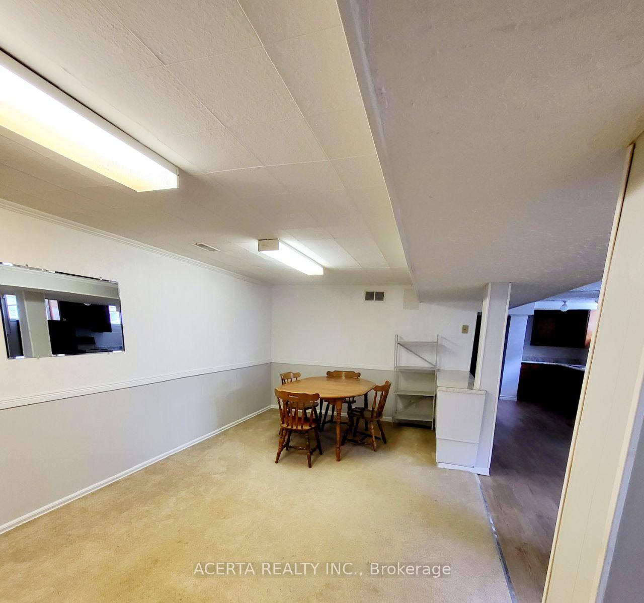 Photo 14 of 1499 Chatelain Avenue, Ottawa, Carlington — HOMEH