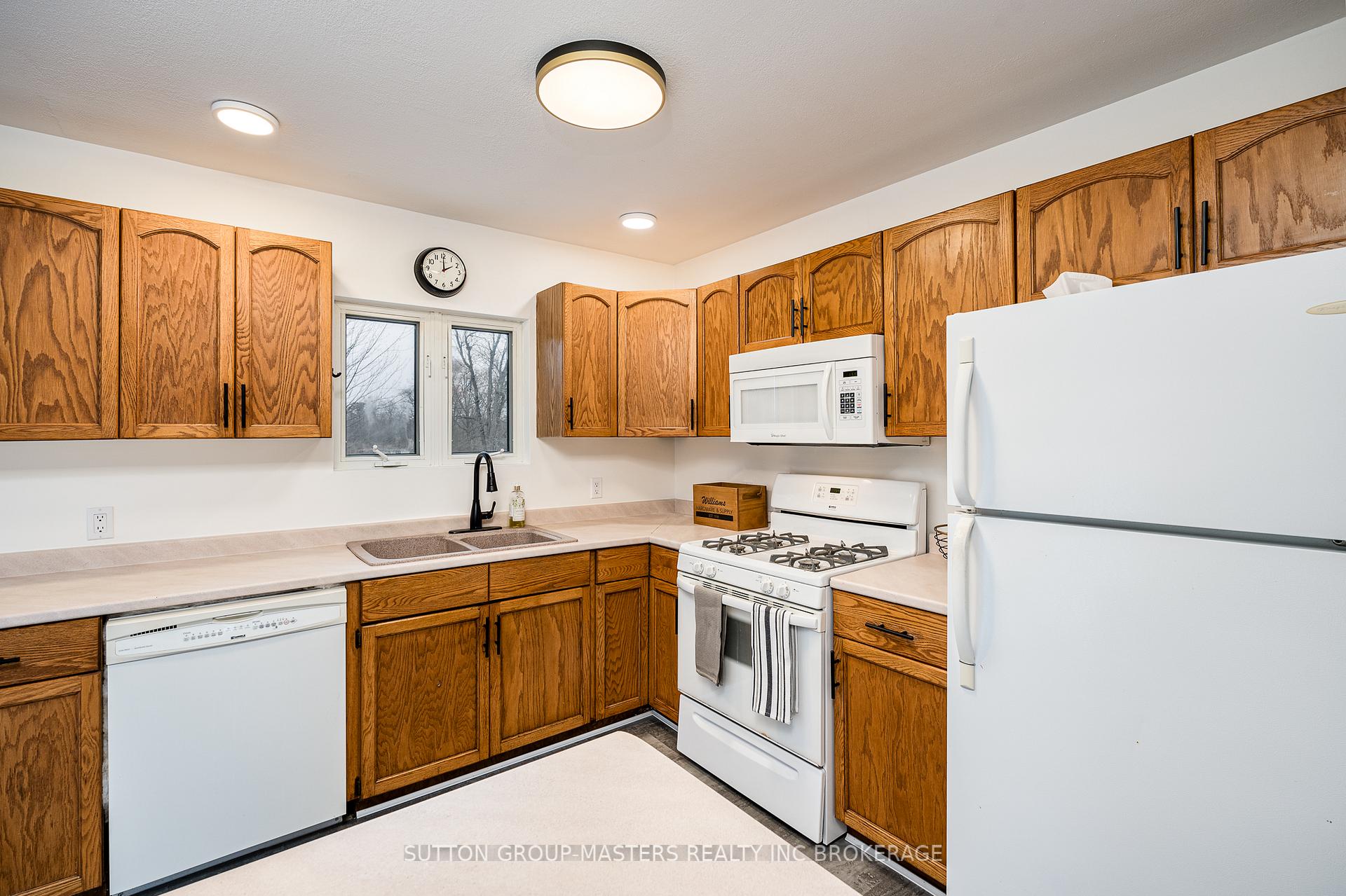 Photo 13 of 5972 First Lake Road, Frontenac, Frontenac South — HOMEH