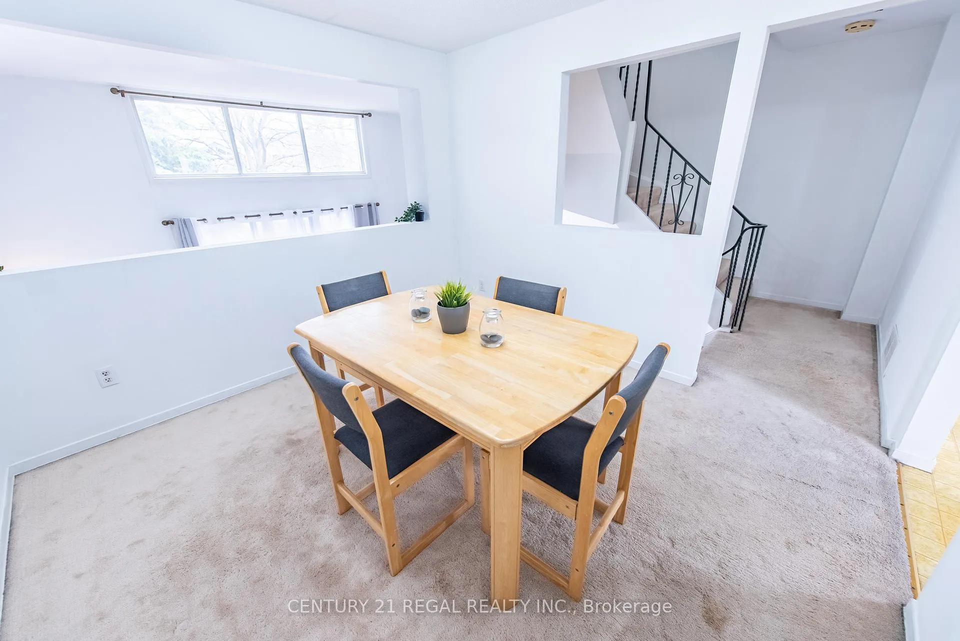 Photo 9 of Unit 5, 4 Bradbrook Road, Etobicoke, Islington-City Centre West — HOMEH