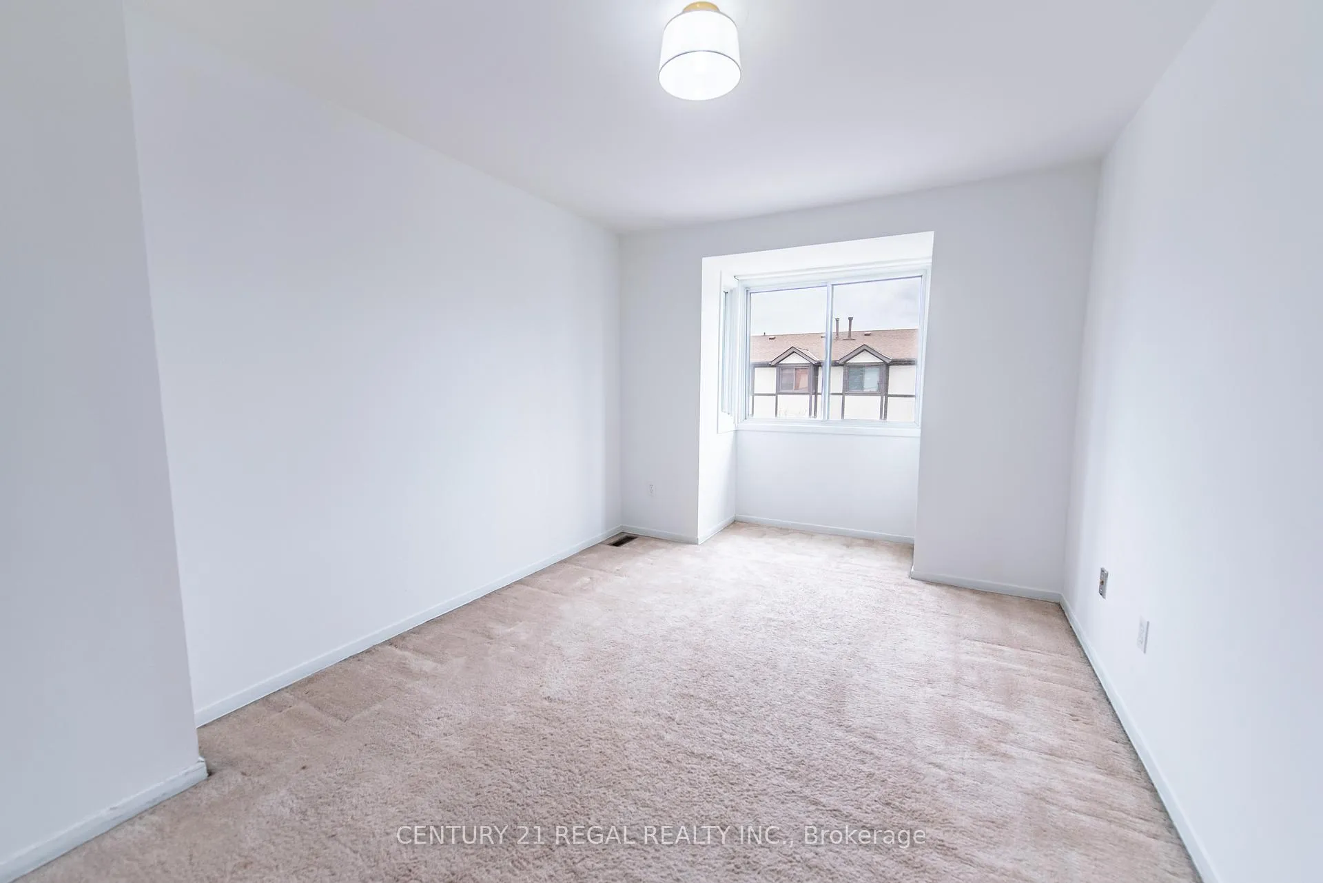 Photo 17 of Unit 5, 4 Bradbrook Road, Etobicoke, Islington-City Centre West — HOMEH