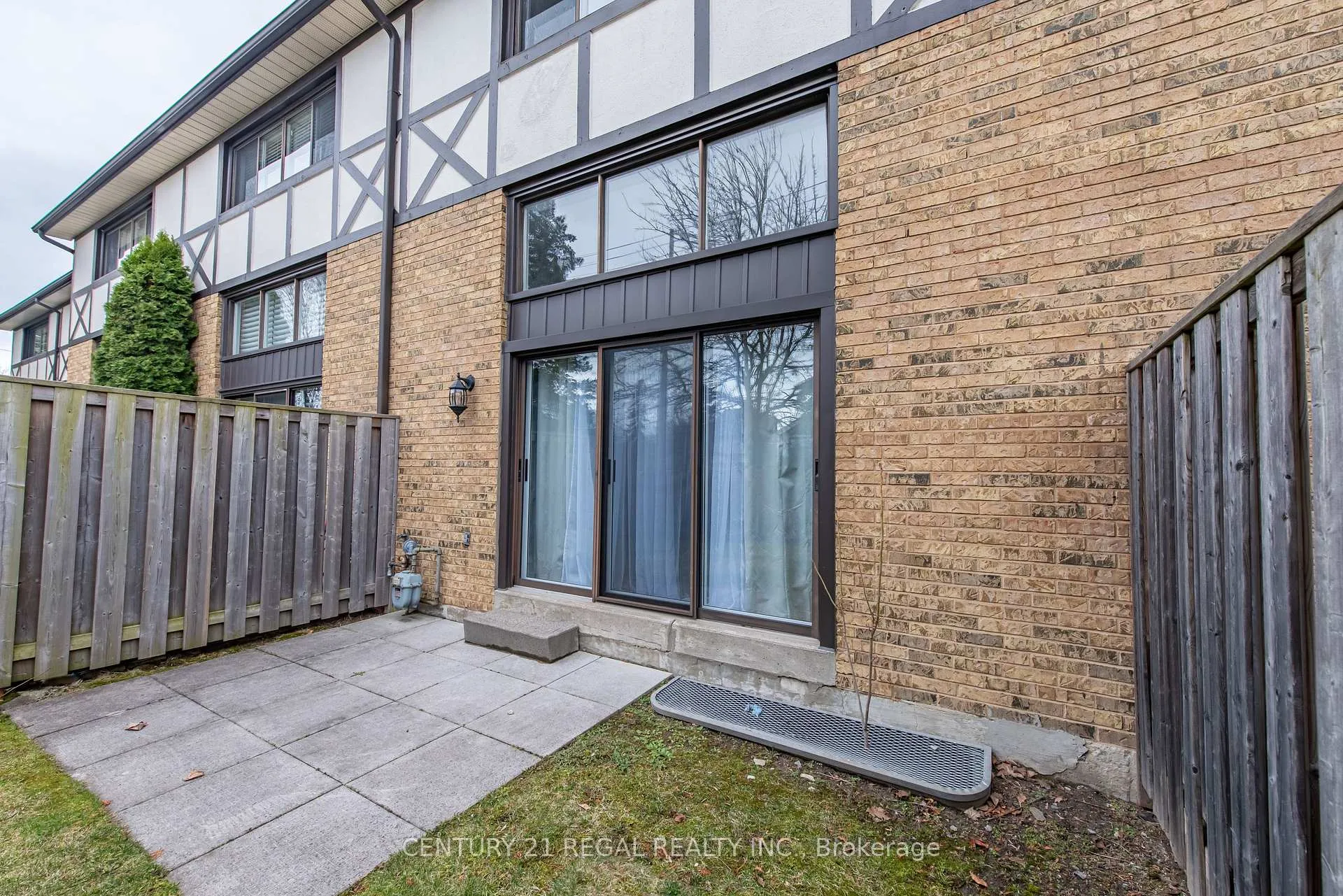 Photo 29 of Unit 5, 4 Bradbrook Road, Etobicoke, Islington-City Centre West — HOMEH