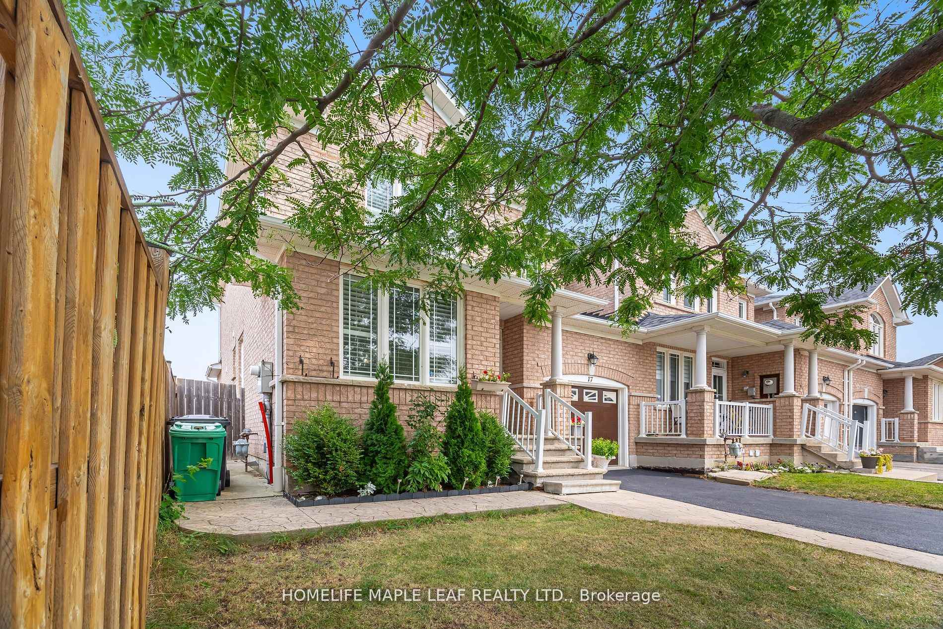 Photo 4 of 17 Eaglefield Gate, Brampton, Fletcher's Meadow — HOMEH