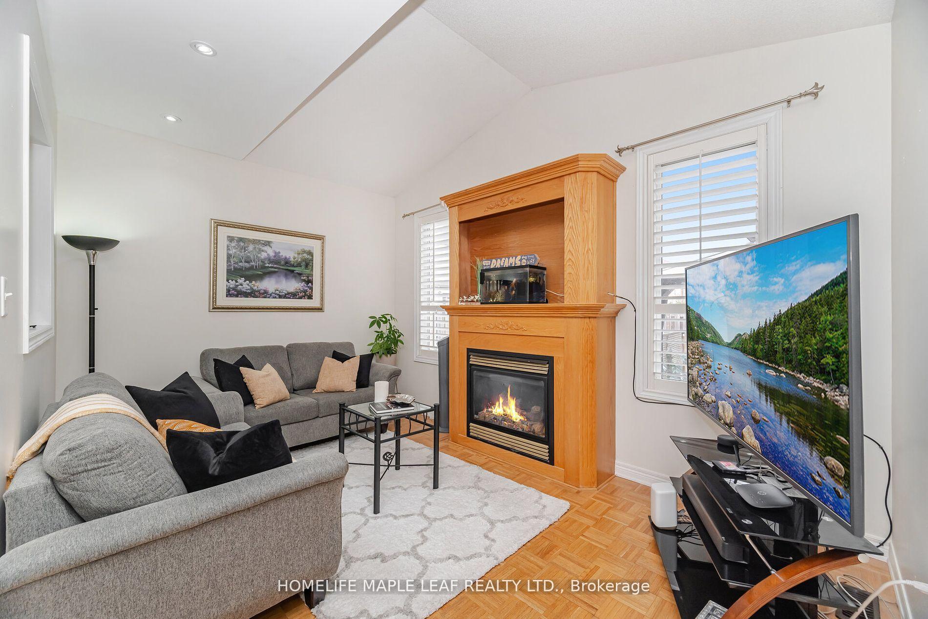 Photo 16 of 17 Eaglefield Gate, Brampton, Fletcher's Meadow — HOMEH