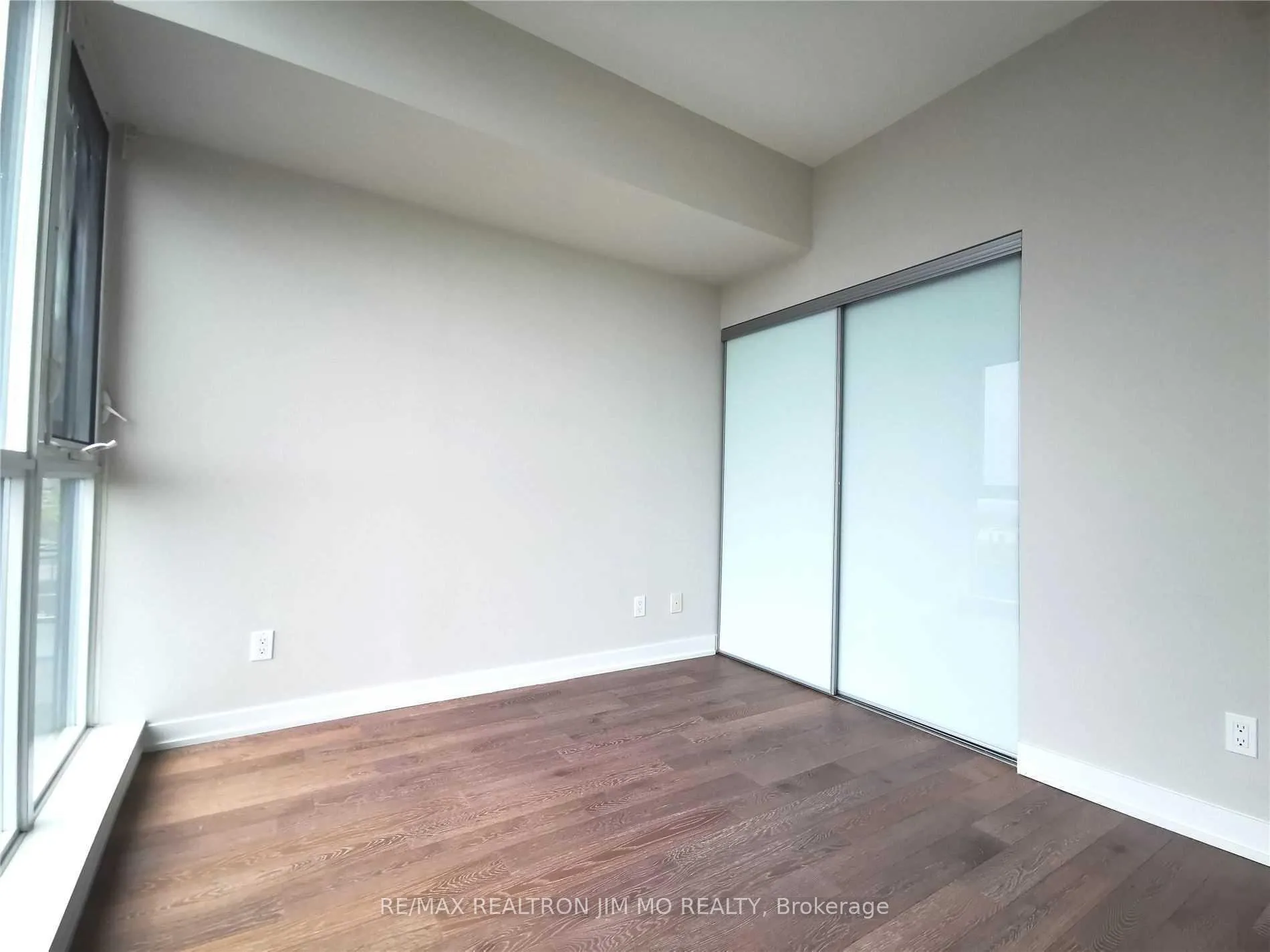 Photo 5 of Unit 1203, 1190 Dundas Street E, Toronto, South Riverdale — HOMEH