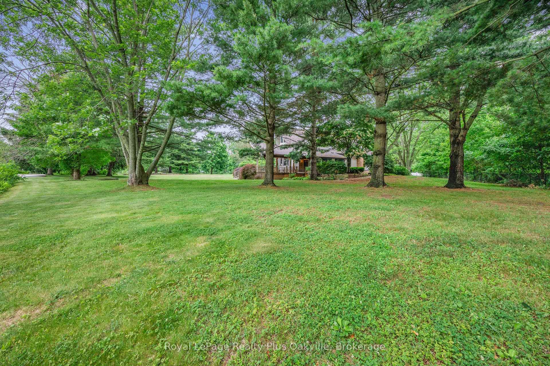 Photo 1 of 396 Butter Road E, Hamilton, Airport Employment Area — HOMEH