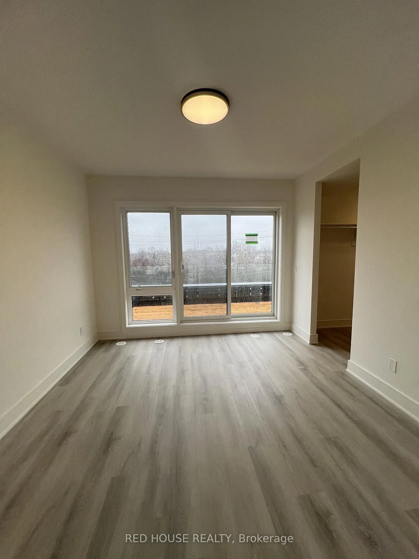 Photo 15 of 158 Everett Common, St. Catharines, Oakdale — HOMEH