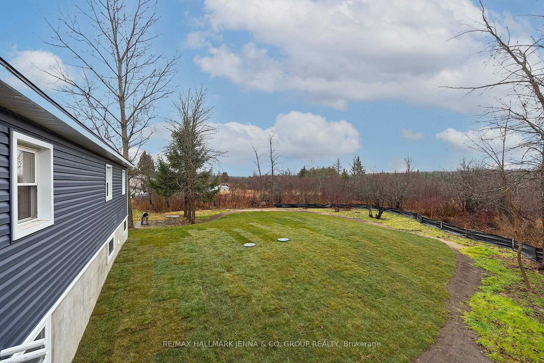 Photo 6 of 3287 Harrowsmith Road, Frontenac, Frontenac South — HOMEH