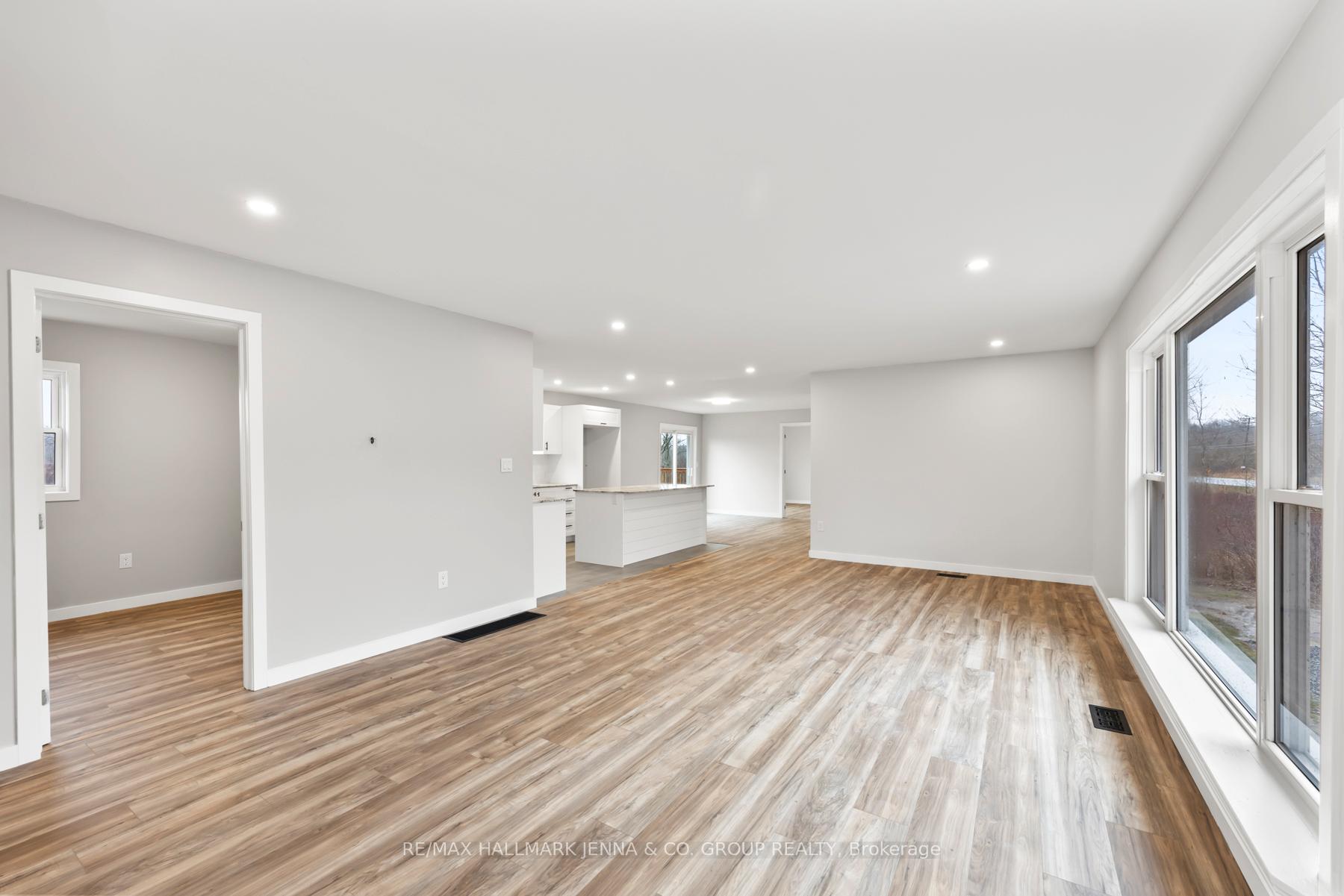 Photo 7 of 3287 Harrowsmith Road, Frontenac, Frontenac South — HOMEH