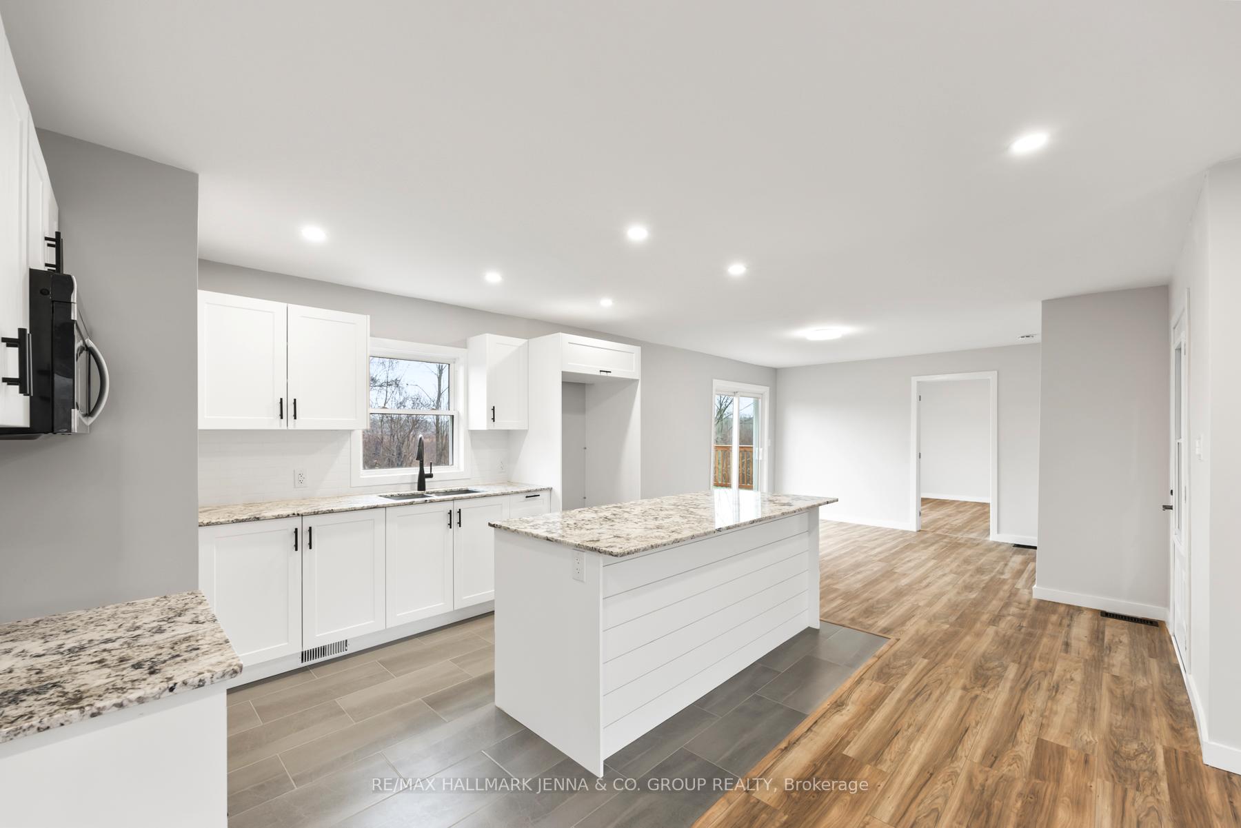 Photo 9 of 3287 Harrowsmith Road, Frontenac, Frontenac South — HOMEH