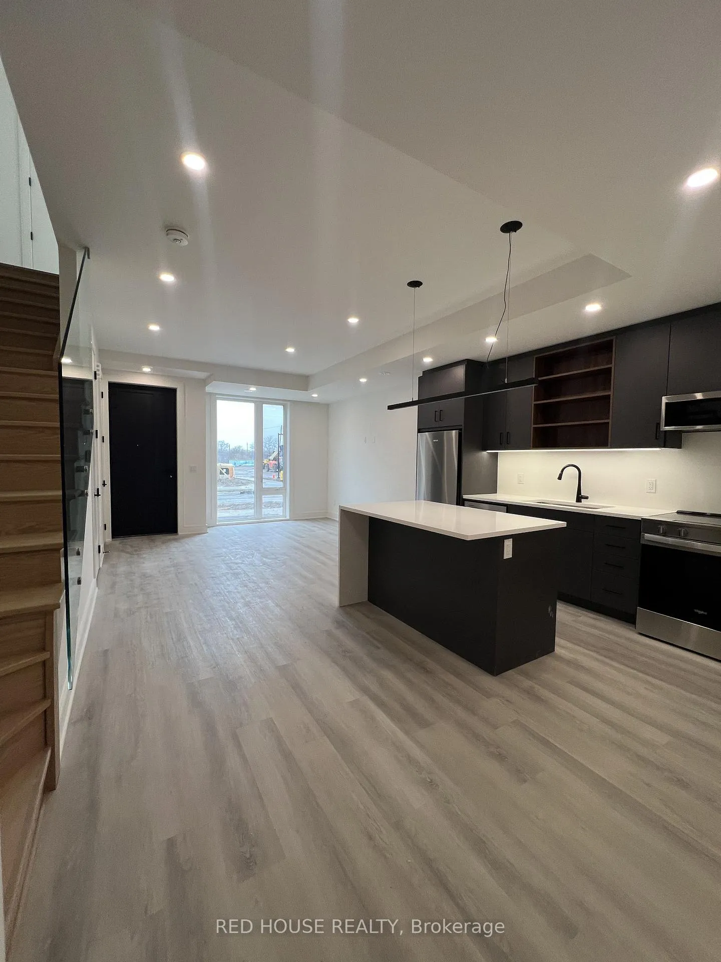 Photo 4 of 174 Everett Common, St. Catharines, Oakdale — HOMEH