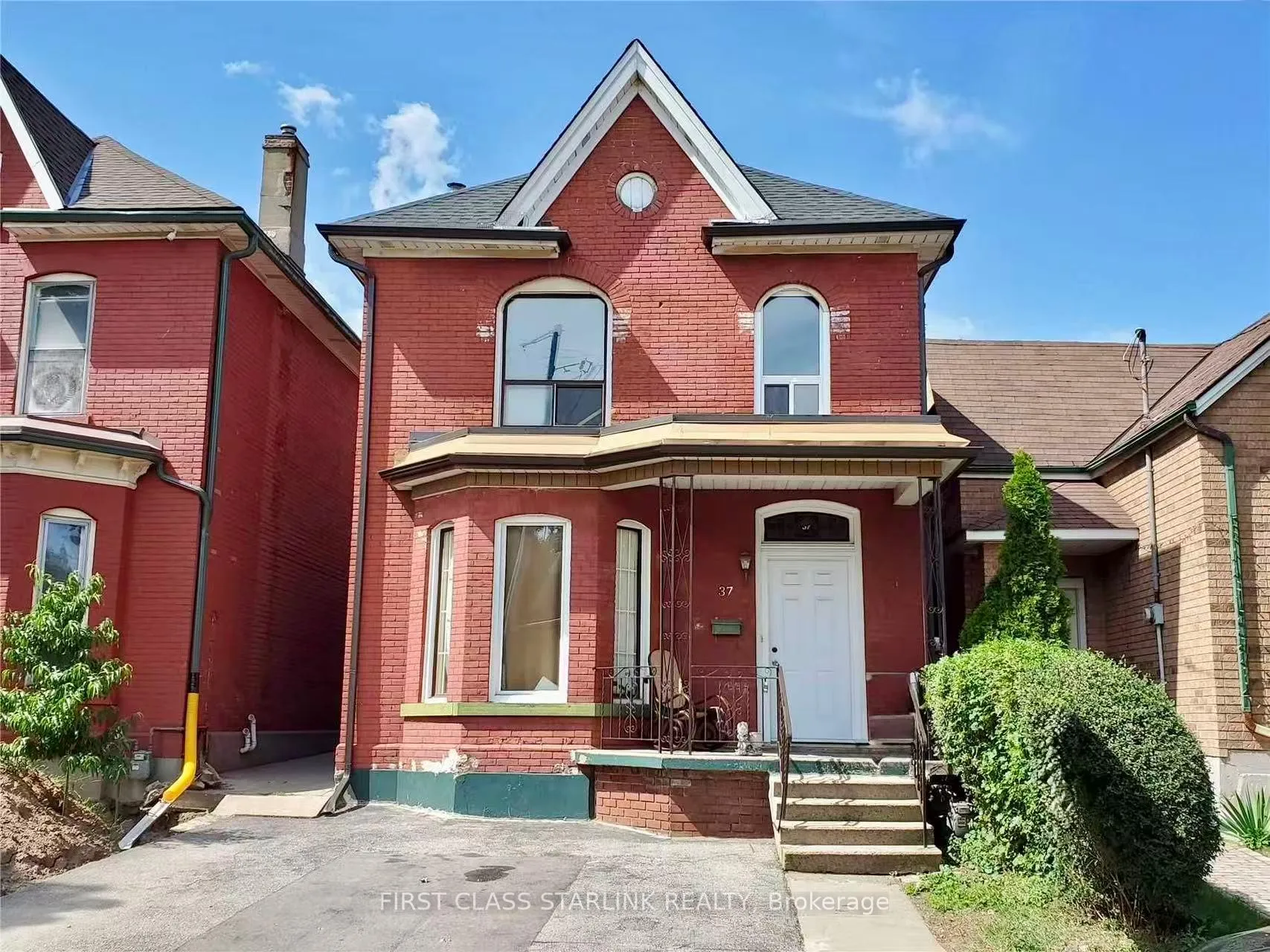 Photo 1 of Unit Bsmt, 37 Emerald Street N, Hamilton, Landsdale — HOMEH