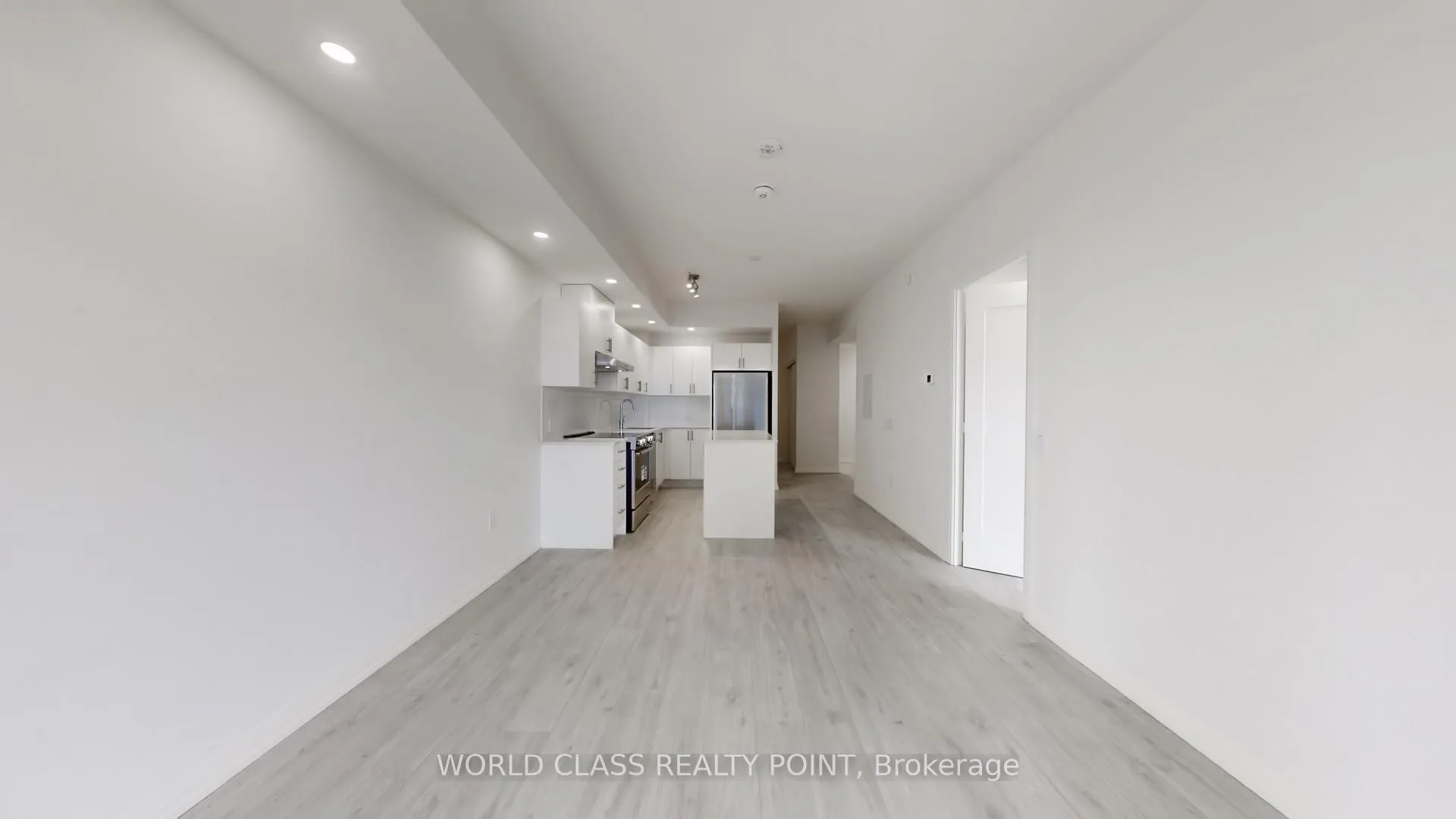 Photo 11 of Unit 902, 27 Korda Gate N, Vaughan, Vellore Village — HOMEH