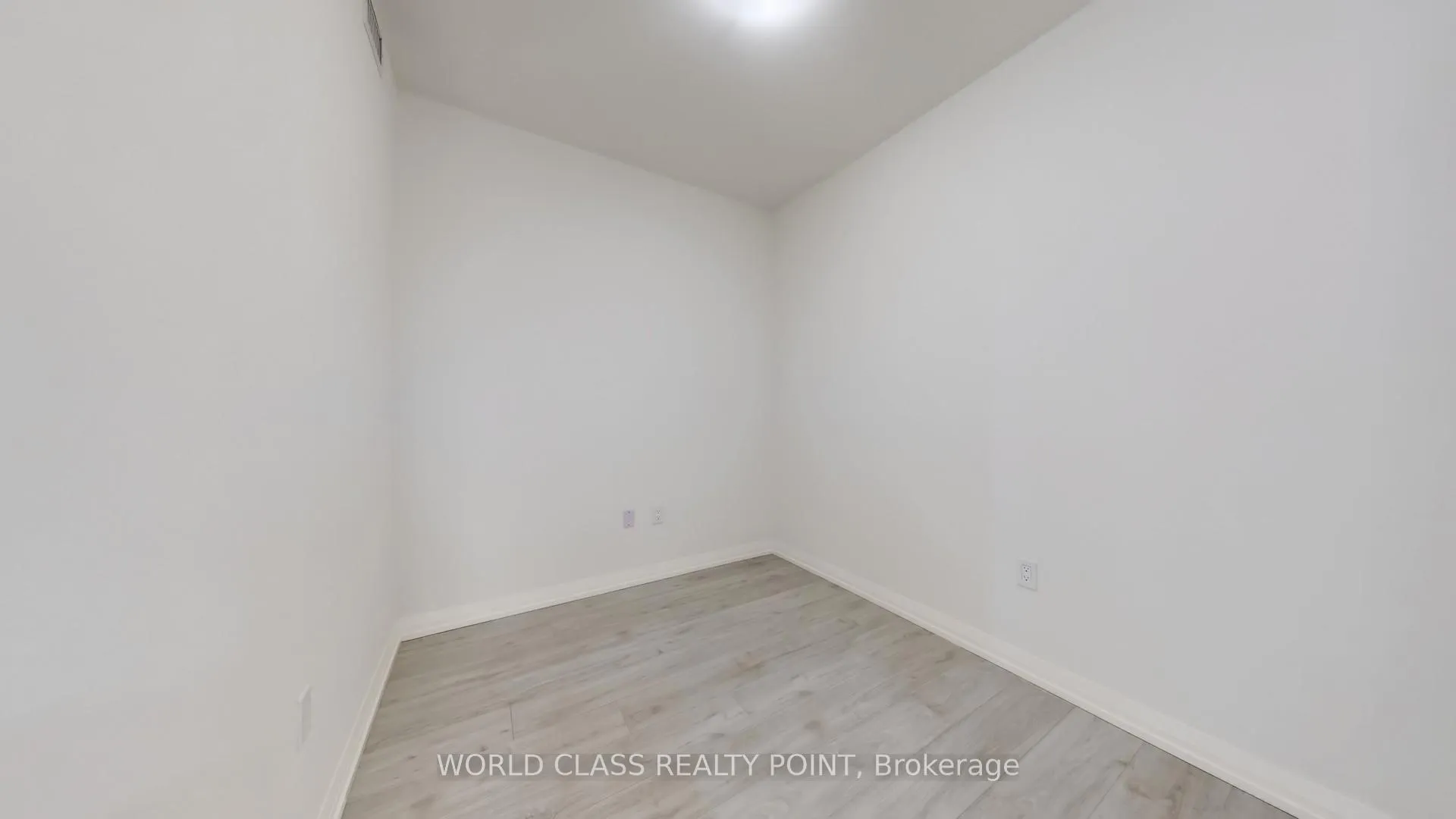 Photo 25 of Unit 902, 27 Korda Gate N, Vaughan, Vellore Village — HOMEH