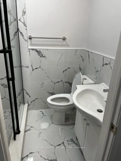 Photo 8 of 2704 Danforth Avenue, Toronto, East End-Danforth — HOMEH