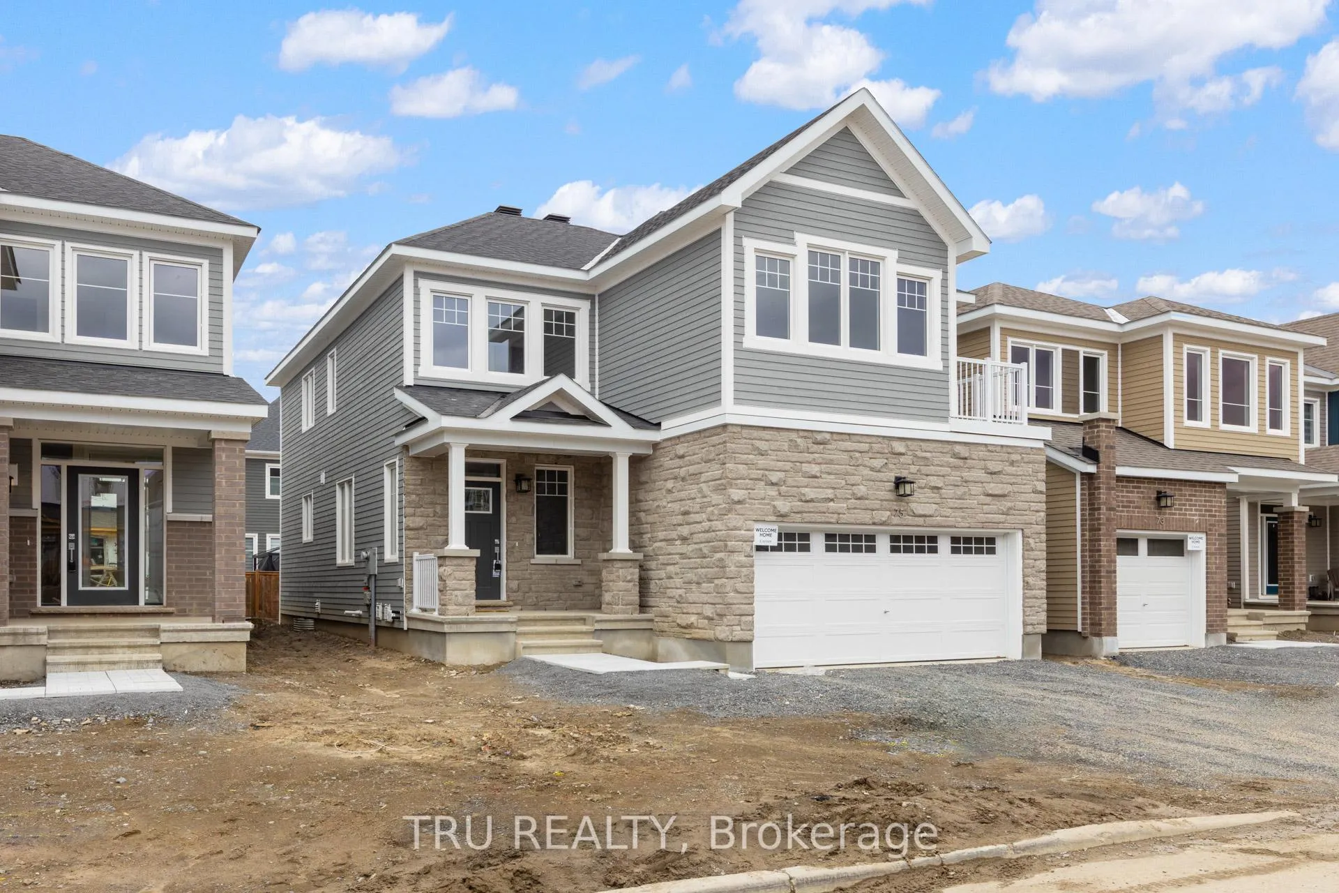 Photo 2 of 75 Hackamore Crescent, Ottawa, Goulbourn Twp From Franktown Rd/South To Rideau — HOMEH