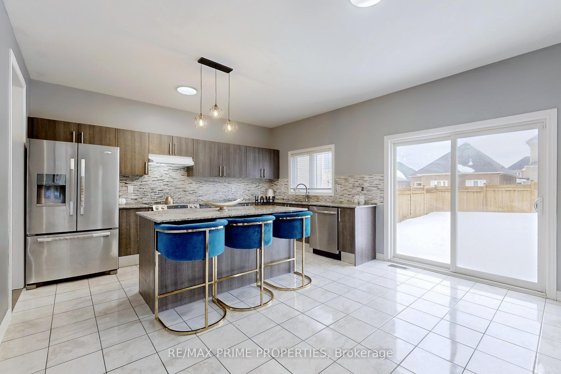 Photo 12 of 149 Elephant Hill Drive, Clarington, Bowmanville — HOMEH