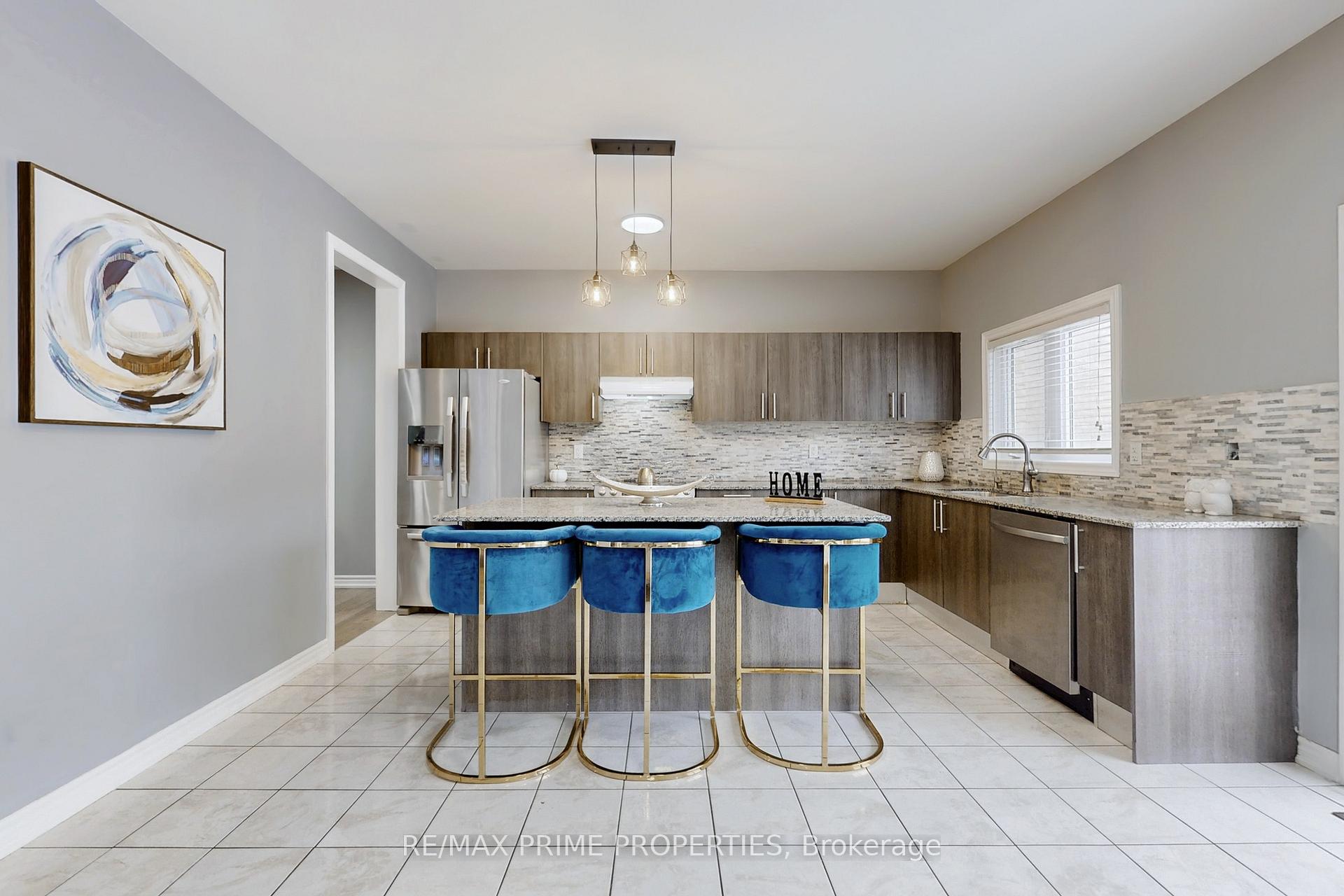 Photo 13 of 149 Elephant Hill Drive, Clarington, Bowmanville — HOMEH