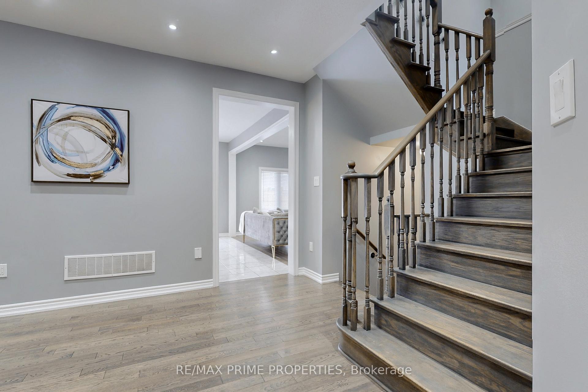 Photo 21 of 149 Elephant Hill Drive, Clarington, Bowmanville — HOMEH