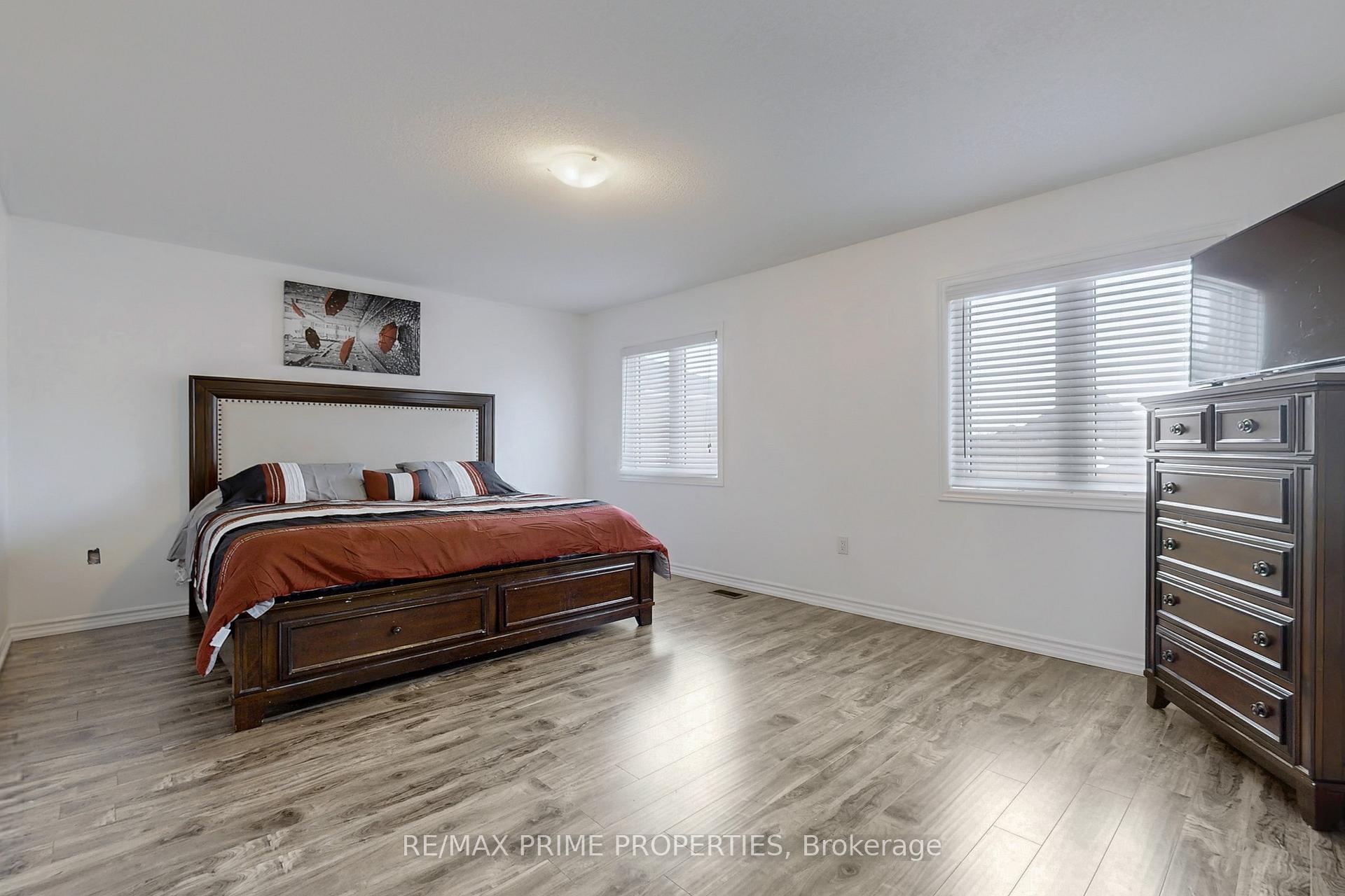 Photo 25 of 149 Elephant Hill Drive, Clarington, Bowmanville — HOMEH