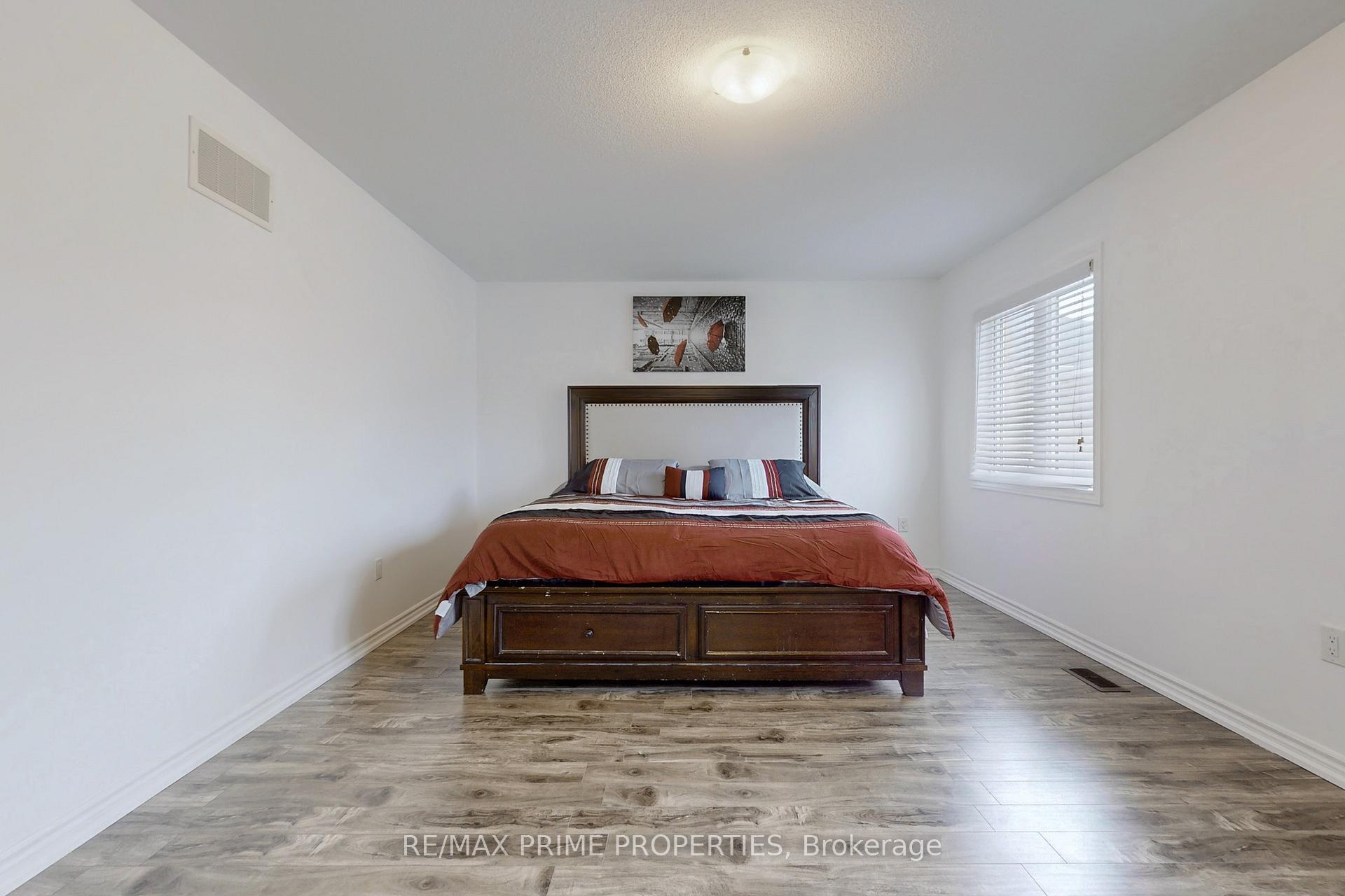 Photo 26 of 149 Elephant Hill Drive, Clarington, Bowmanville — HOMEH