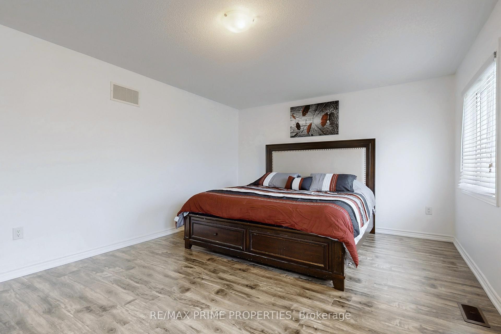 Photo 27 of 149 Elephant Hill Drive, Clarington, Bowmanville — HOMEH