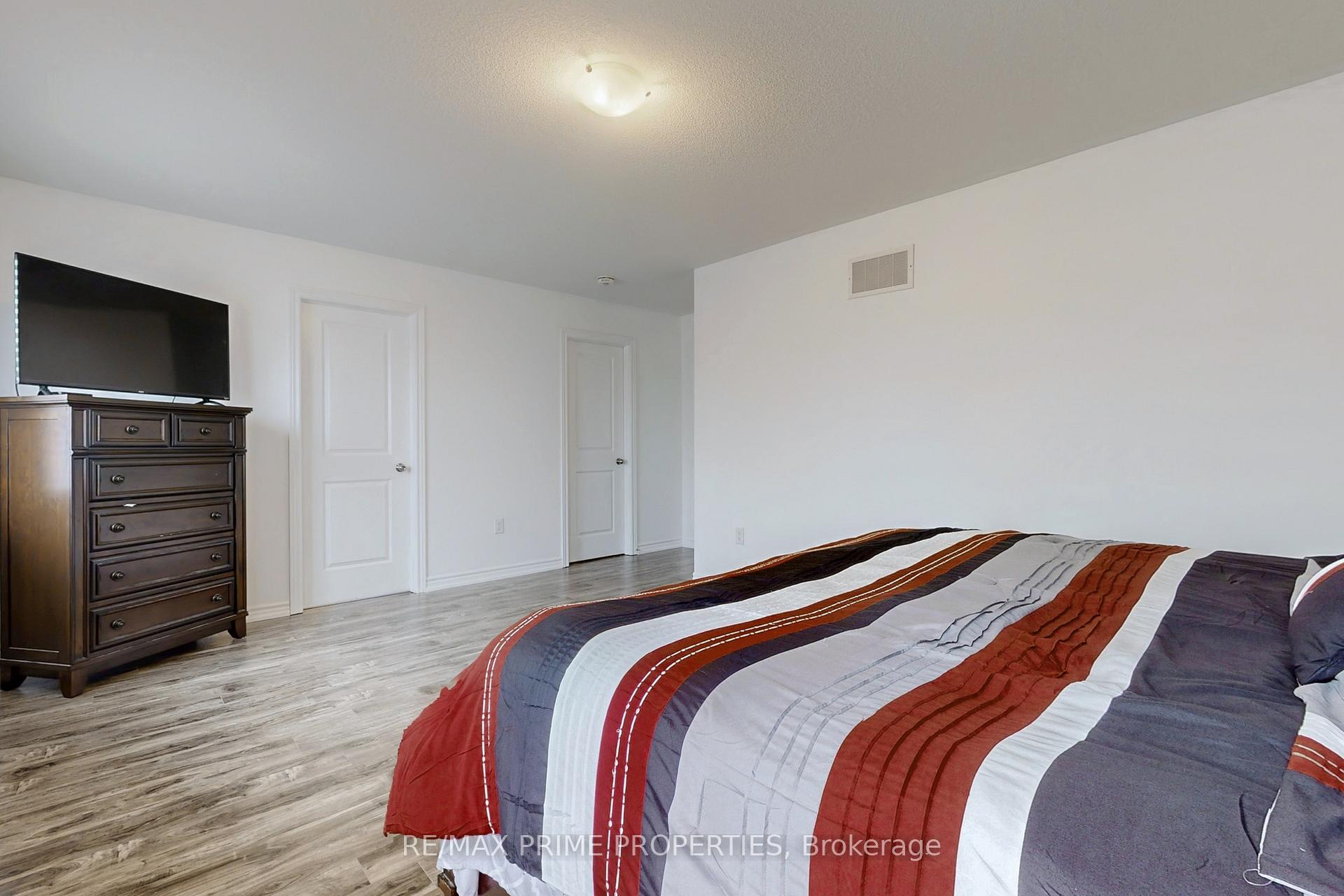 Photo 28 of 149 Elephant Hill Drive, Clarington, Bowmanville — HOMEH