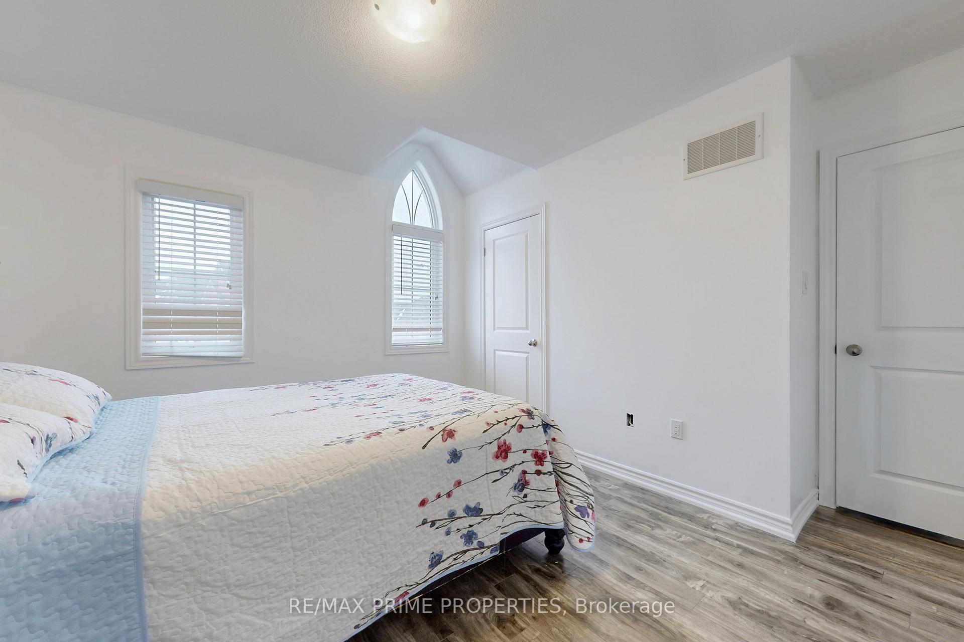 Photo 35 of 149 Elephant Hill Drive, Clarington, Bowmanville — HOMEH