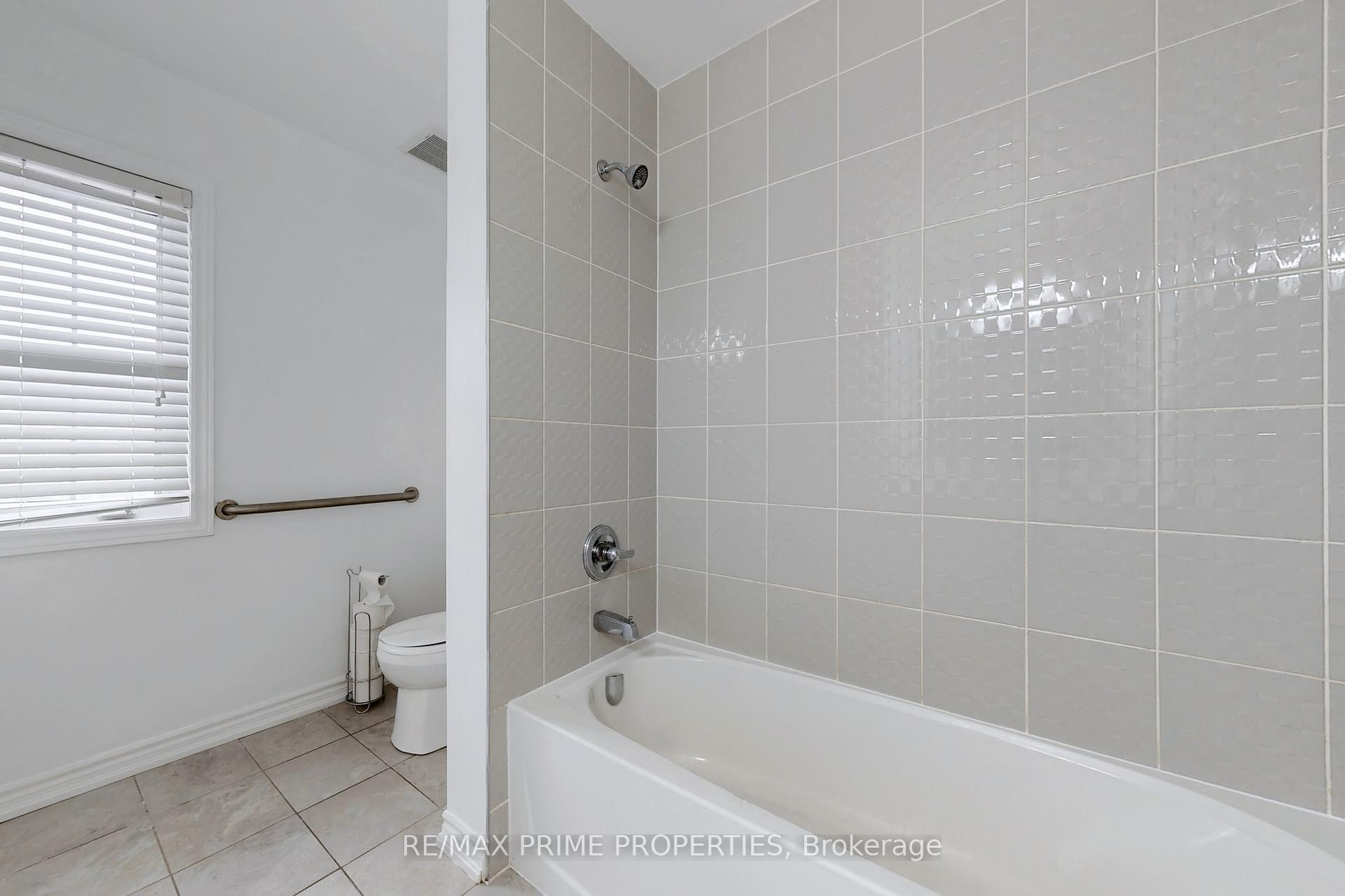 Photo 41 of 149 Elephant Hill Drive, Clarington, Bowmanville — HOMEH